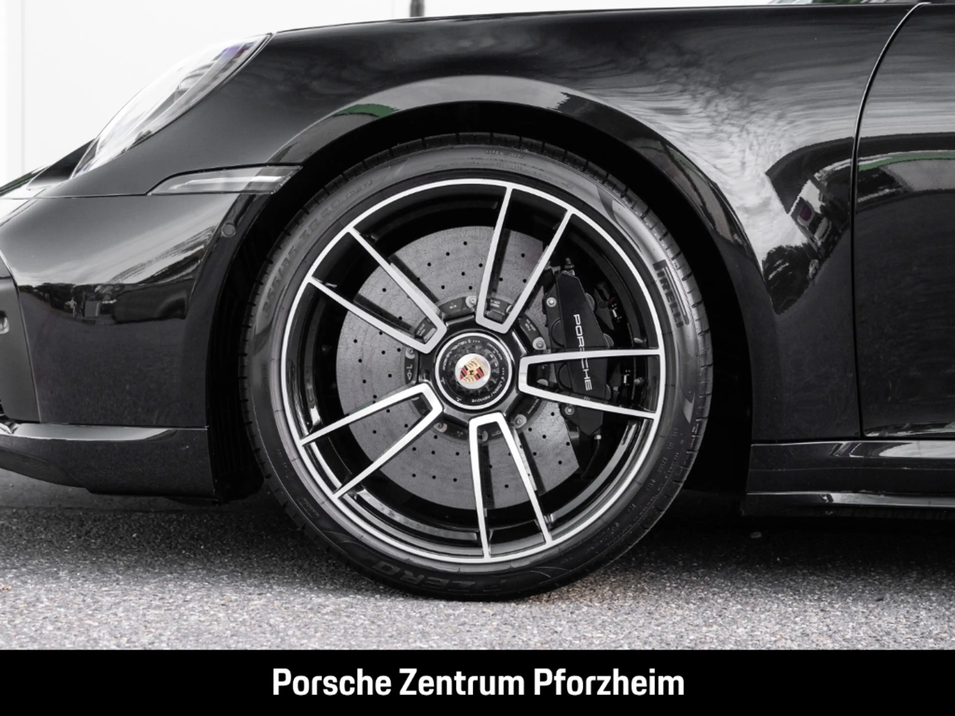 Porsche 992 911 Turbo S Nachtsicht PCCB LED-Matrix BOSE — photo 10