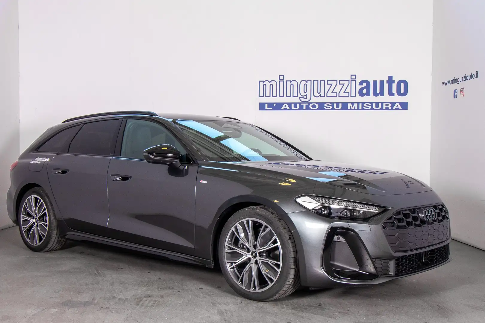 Audi A5 Avant 2.0 tdi mhev+ S line edition 204cv s-tronic Grigio - 1
