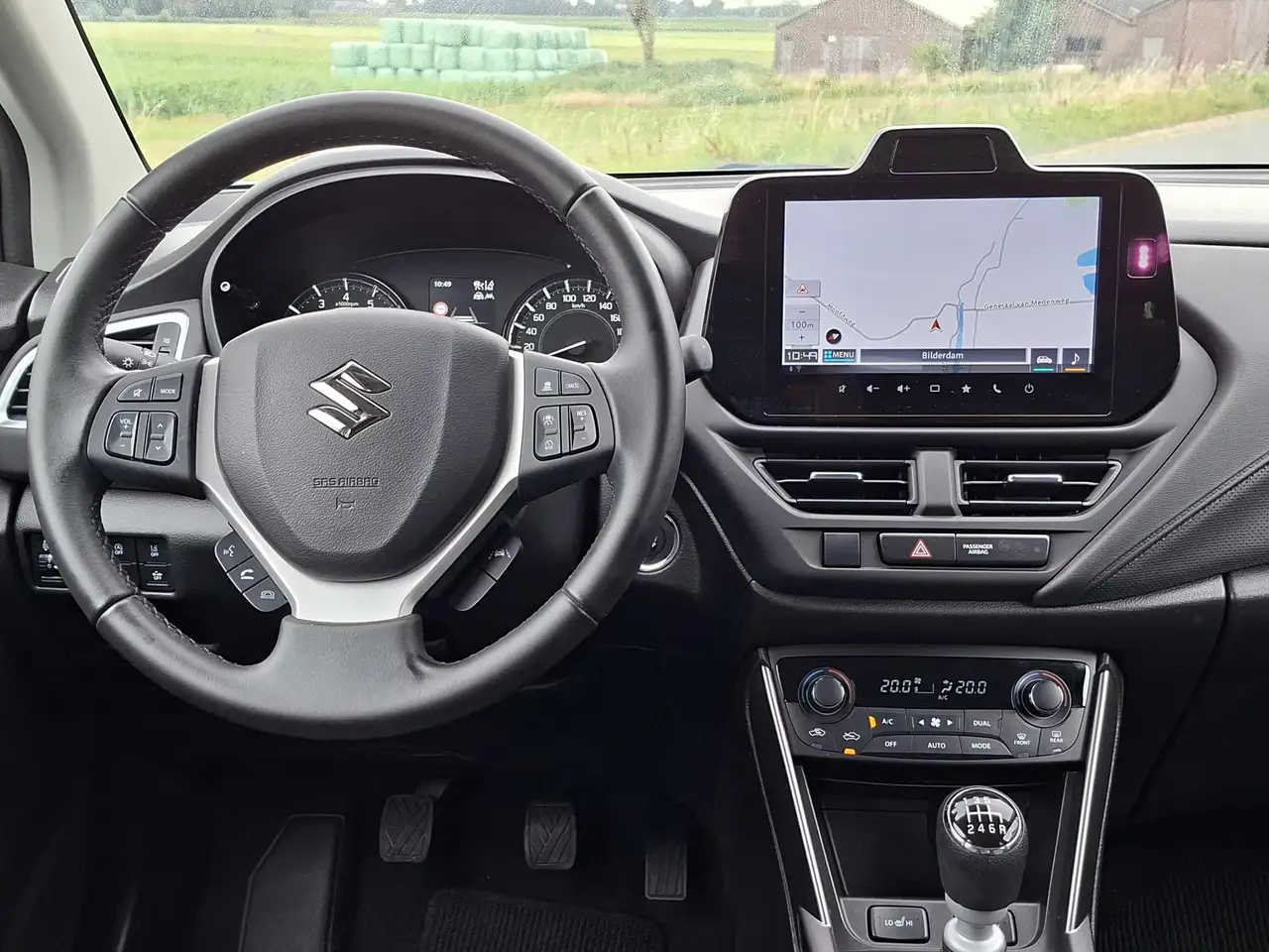 Suzuki S-Cross 2025