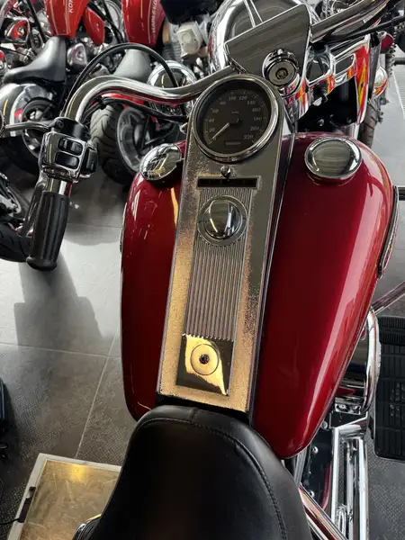 Harley-Davidson Road King - foto 8