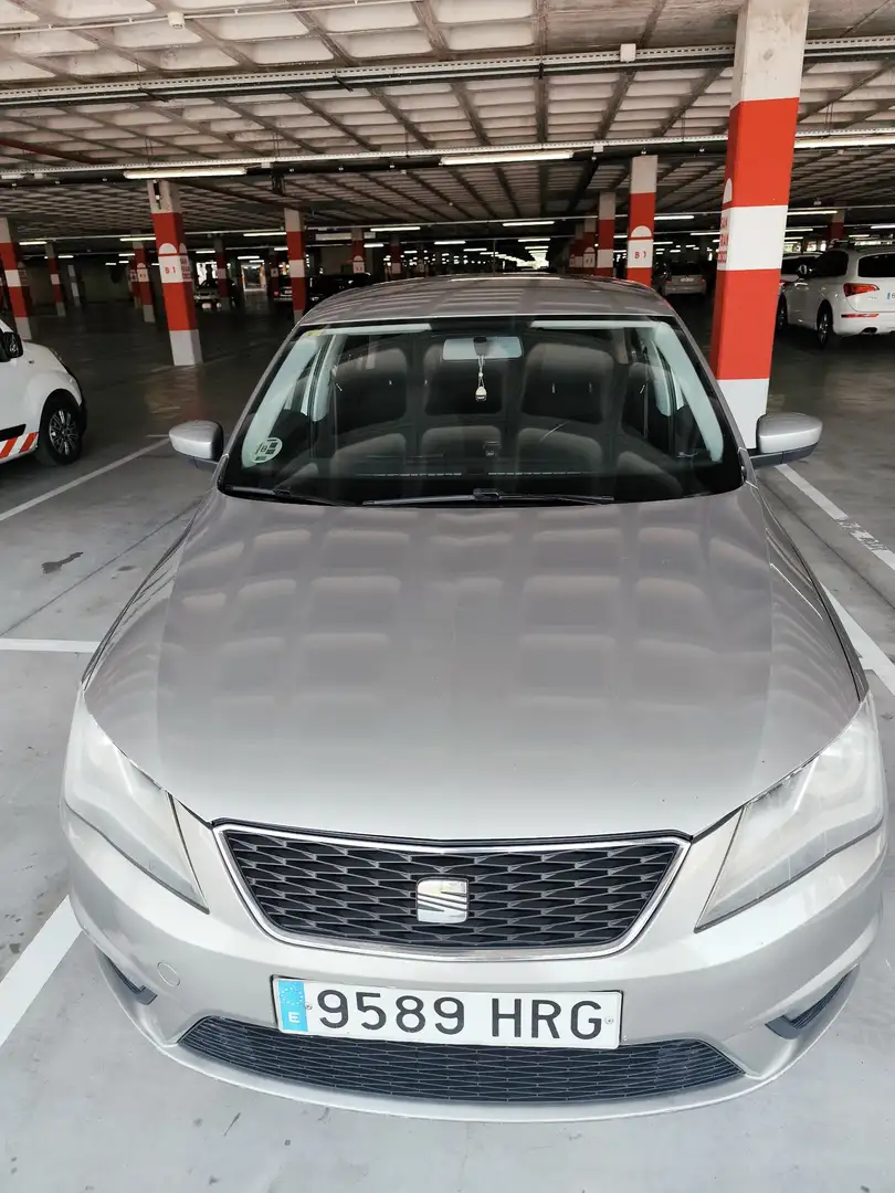 SEAT Toledo 1.6 TDi Start & Stop Style Salsa - 2