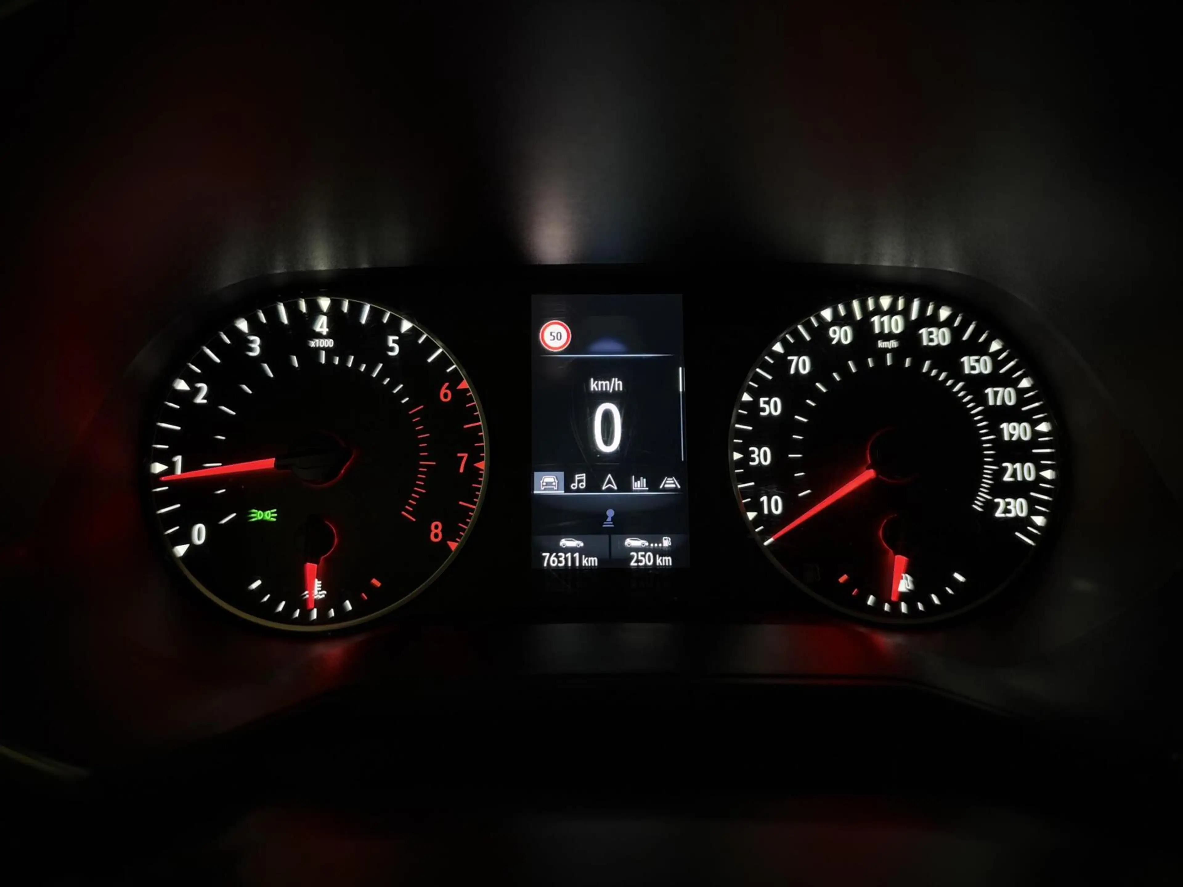 Renault Clio 1.0 TCe Life Airco Cruise Carplay PDC NAP — photo 25