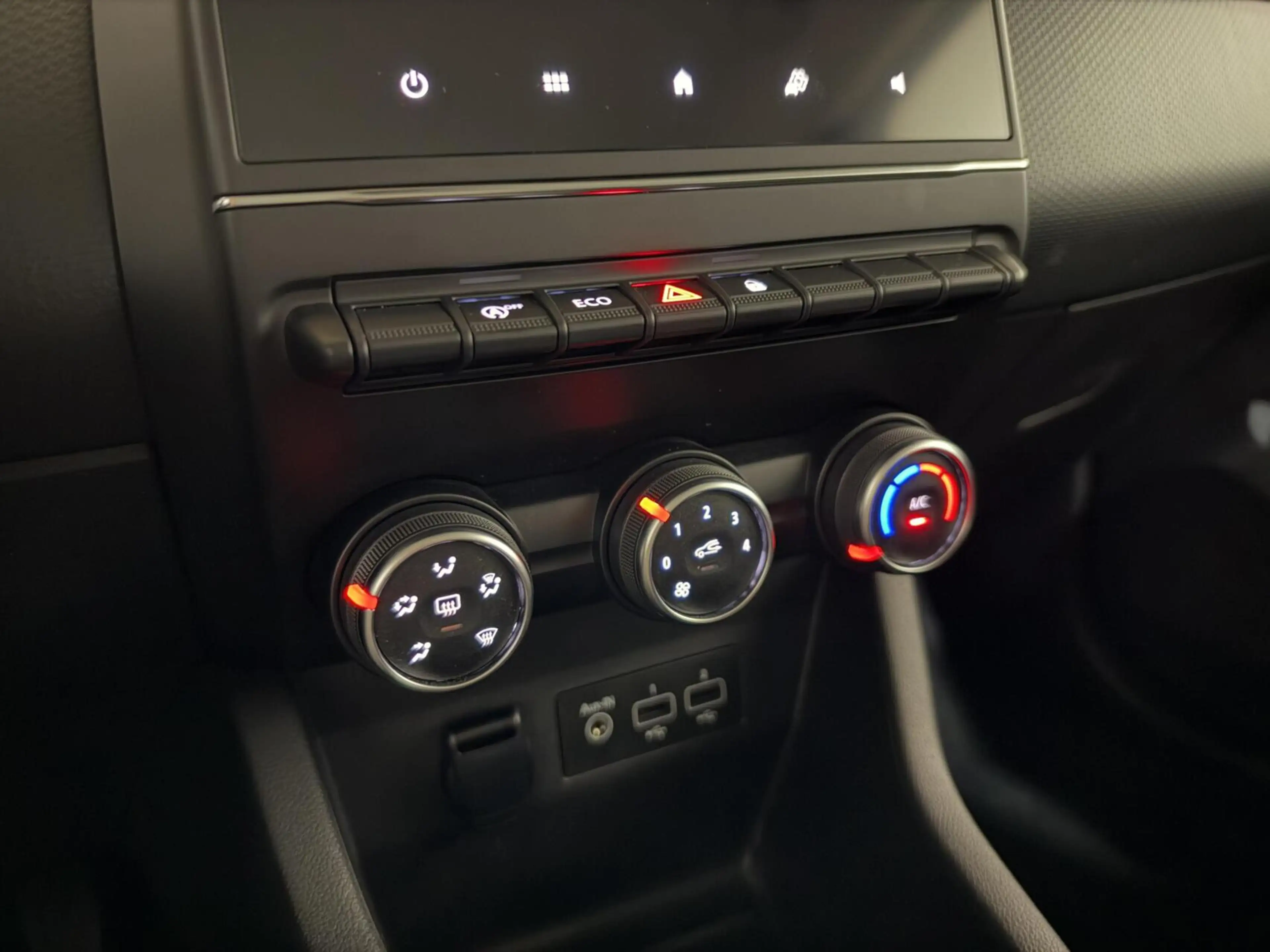 Renault Clio 1.0 TCe Life Airco Cruise Carplay PDC NAP — photo 33