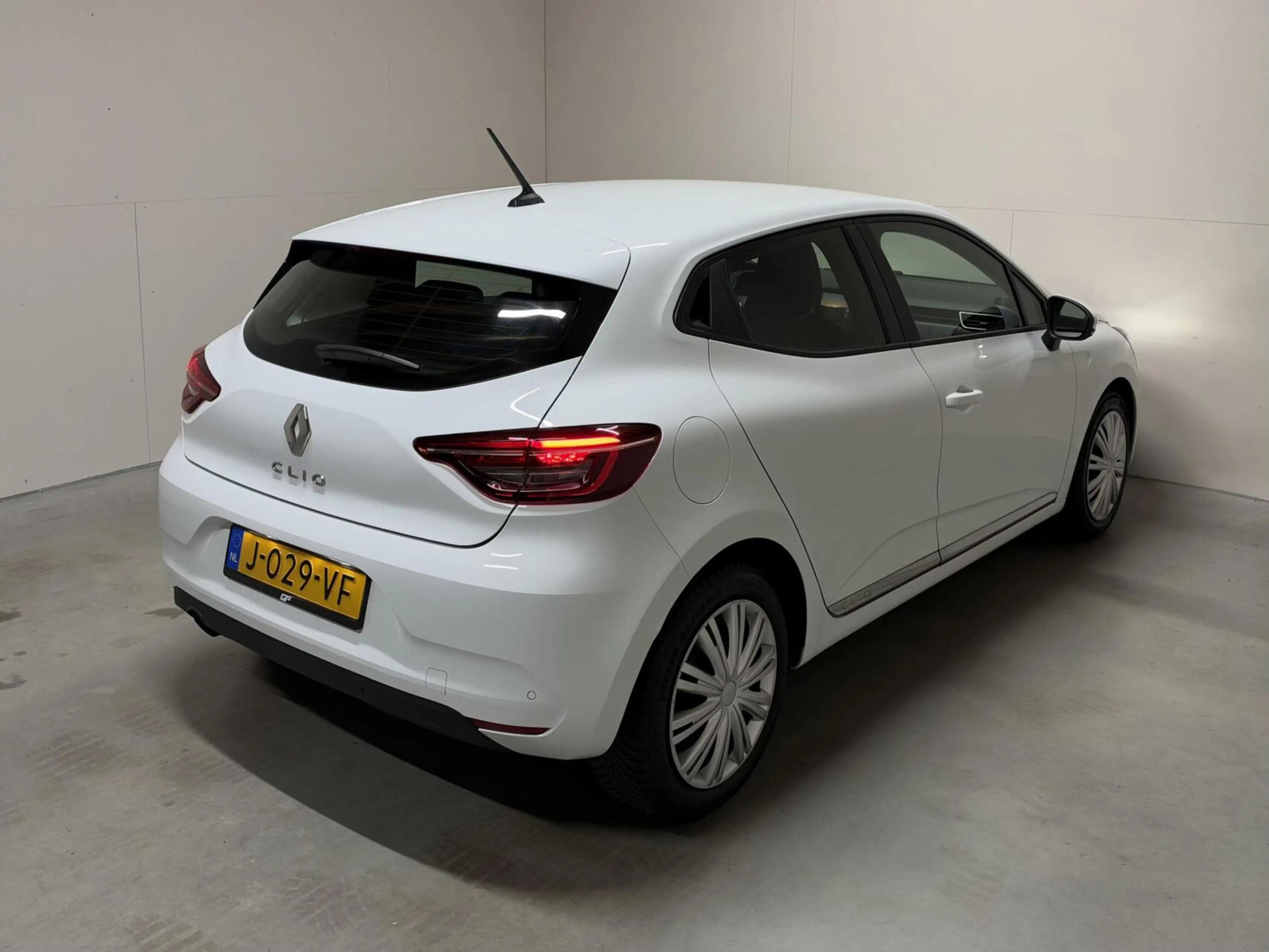 Renault Clio 1.0 TCe Life Airco Cruise Carplay PDC NAP — photo 38