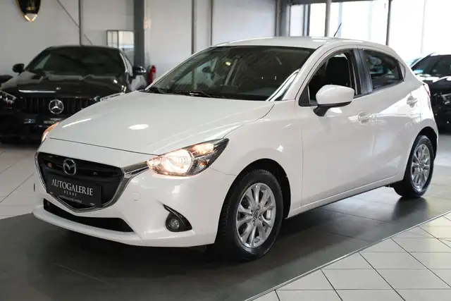 Mazda 2 Lim. Exclusive-Line*NAVI*PDC*SITZHZG*KLIMA*