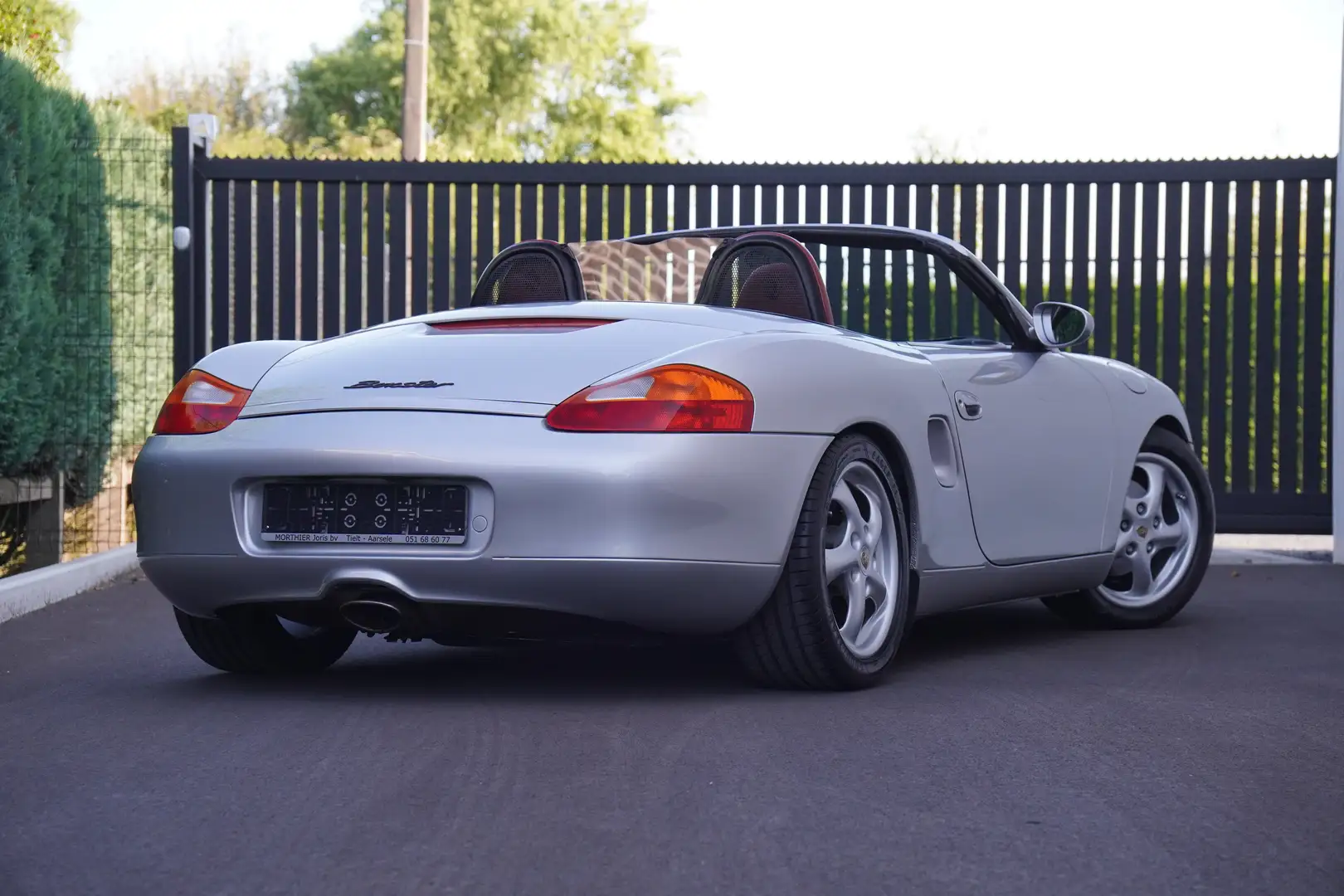 Porsche Boxster 2.5i / MANUAL / FULL HISTORY / LEDER / CABRIO Argent - 2