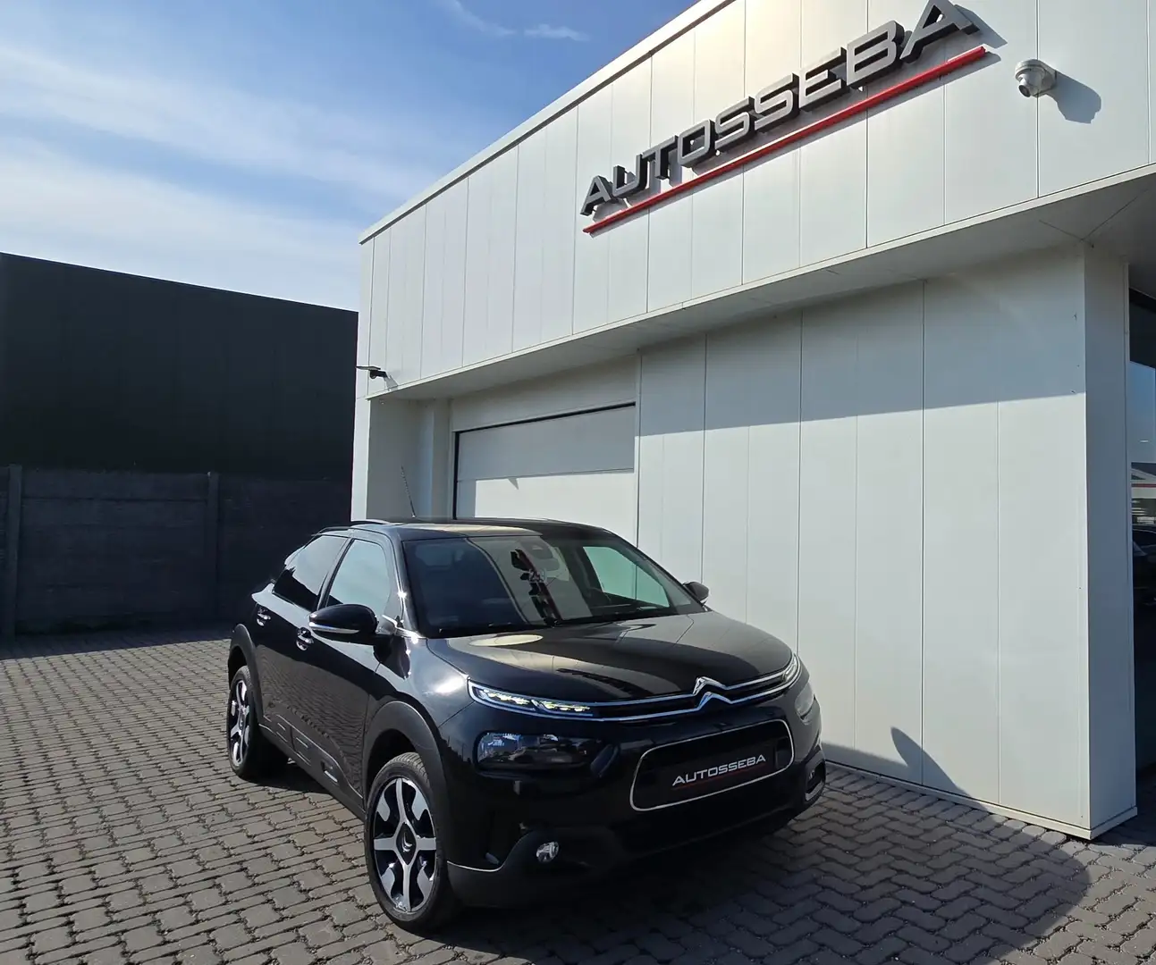 Citroen C4 Cactus BlueHDi AUTOMAAT/NAVI/GARANTIE **33250KM** Zwart - 1