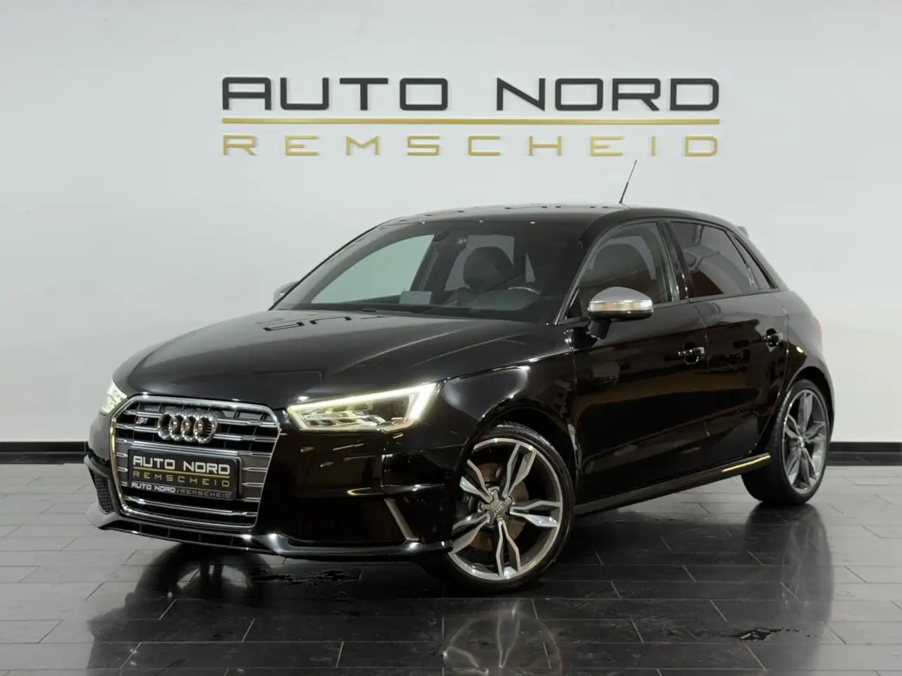 Audi S1