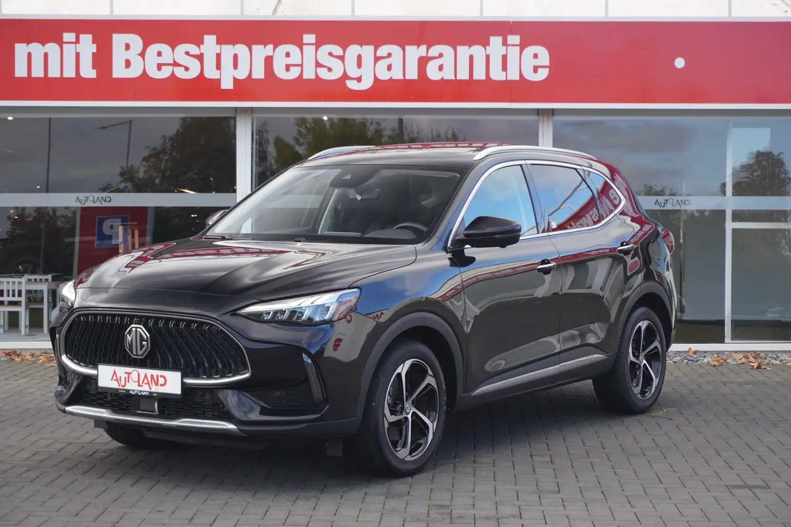 MG HS 1.5 T-GDI Luxury AT LED Navi 360° Tempomat Schwarz - 2