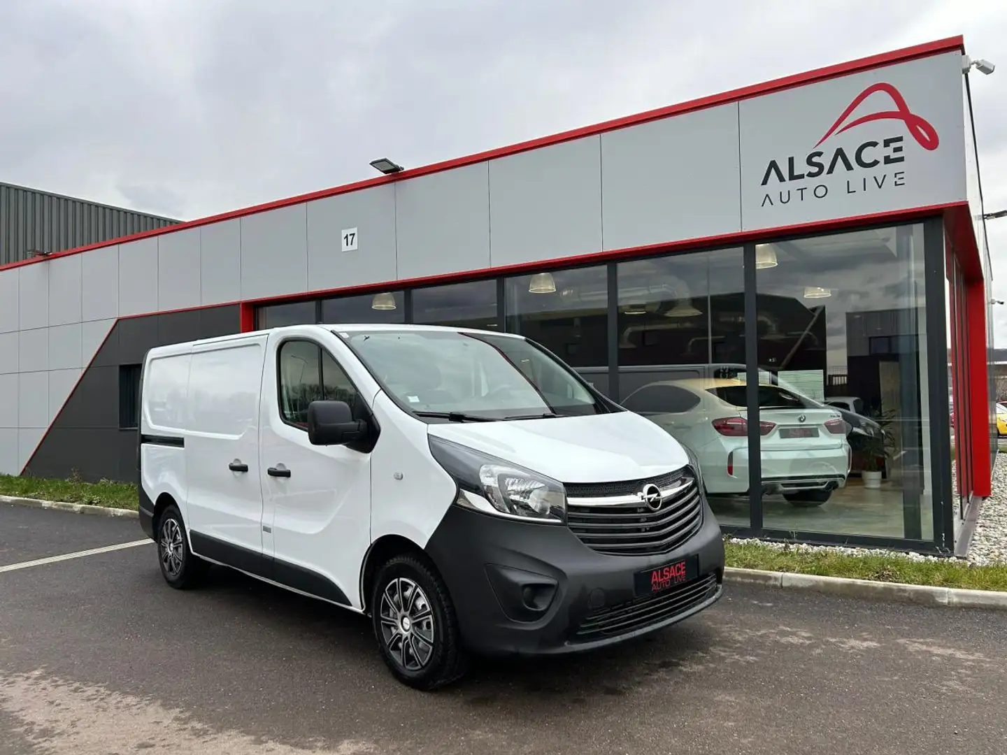 Opel Vivaro L1H1 1.6 CDTI 120CH Pack Clim / HAYON / BLUETOOTH Blanc - 1