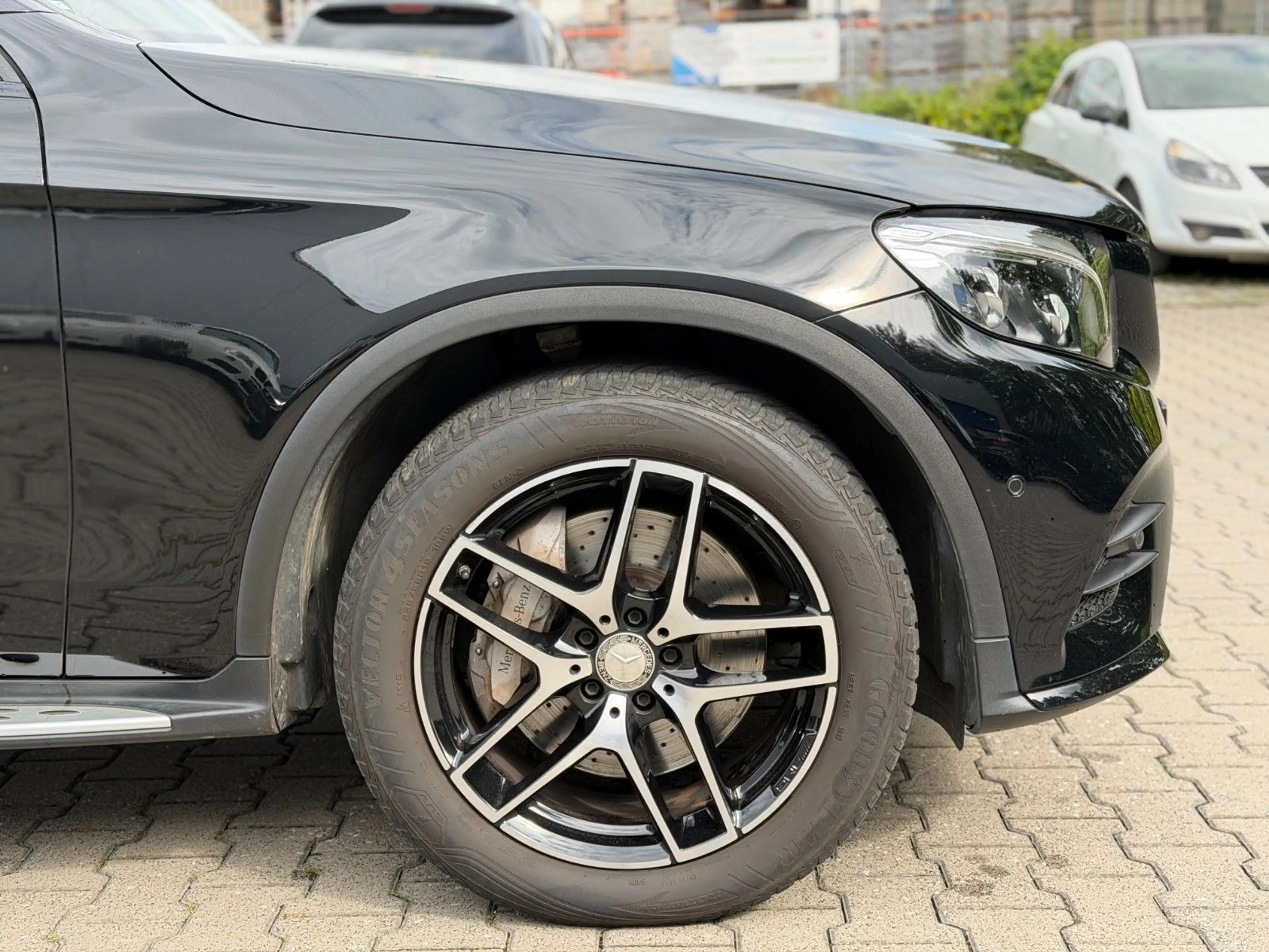 Mercedes-Benz GLC 250 GLC 250 4Matic Garantie *Leder *AMG Line — photo 8