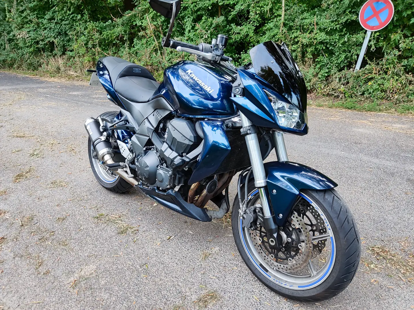 Kawasaki Z 750 Blau - 1