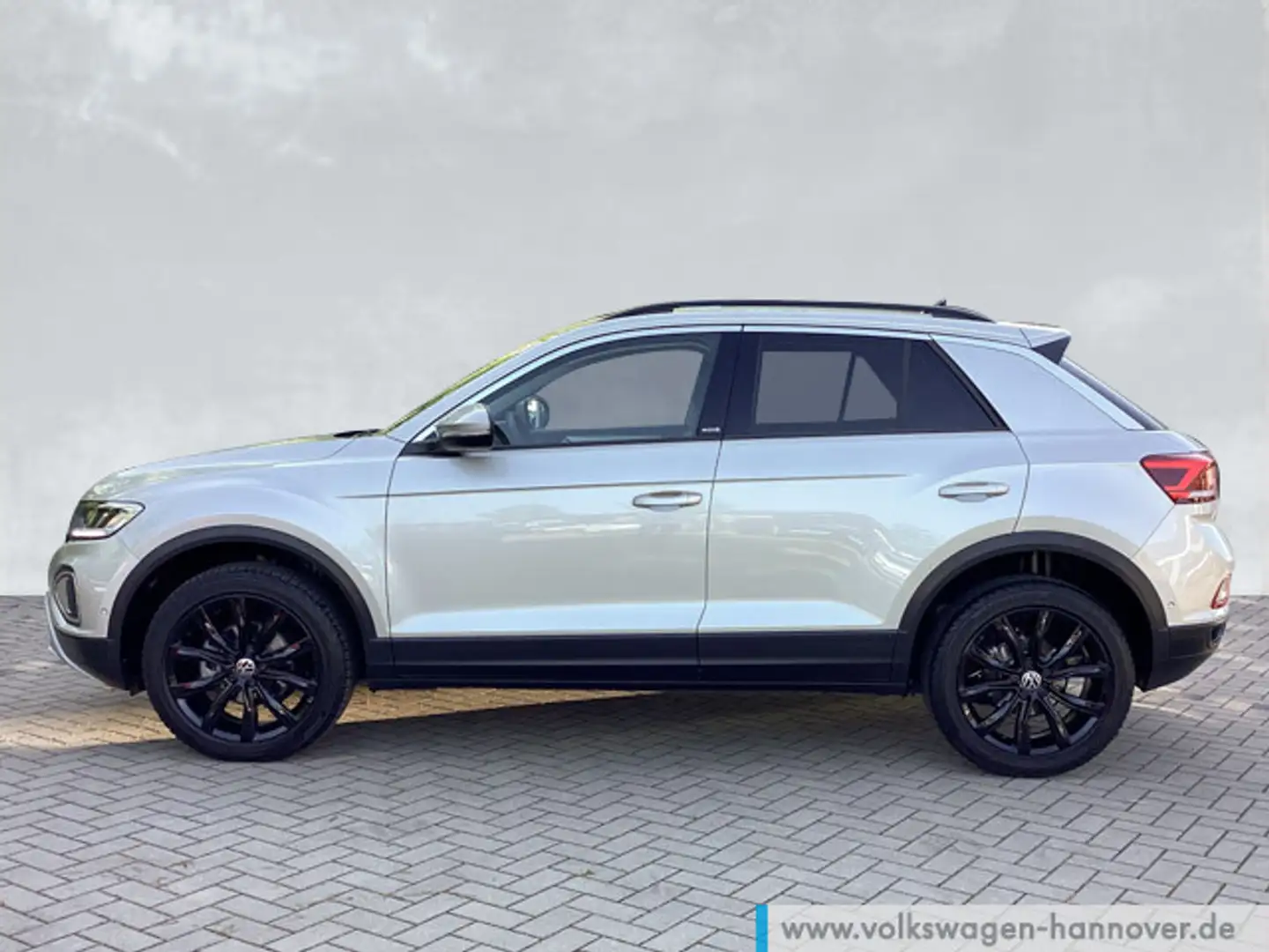 Volkswagen T-Roc 1.0 TSI Move Navi LED DigCockpit PDC SHZ K Silber - 2