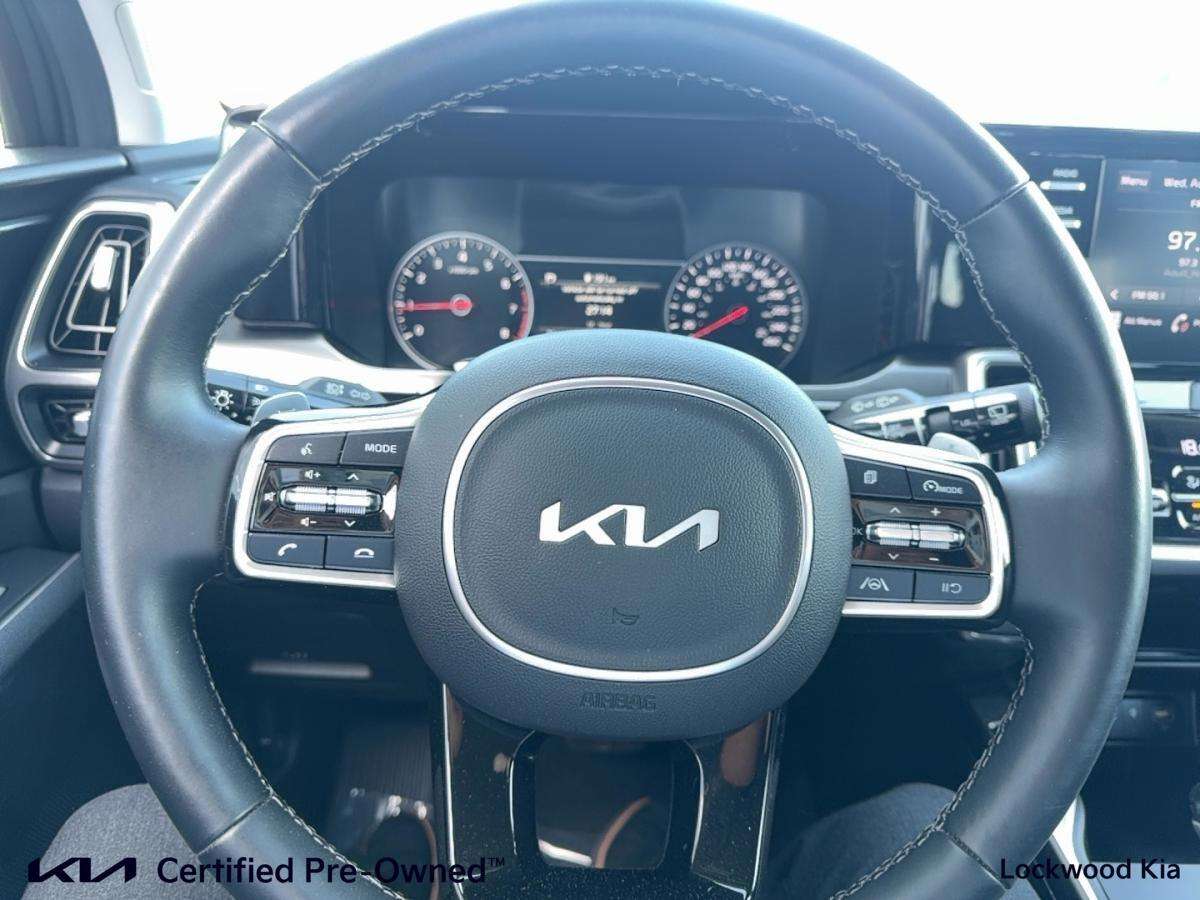 used 2023 Kia Sorento car, priced at $32,999