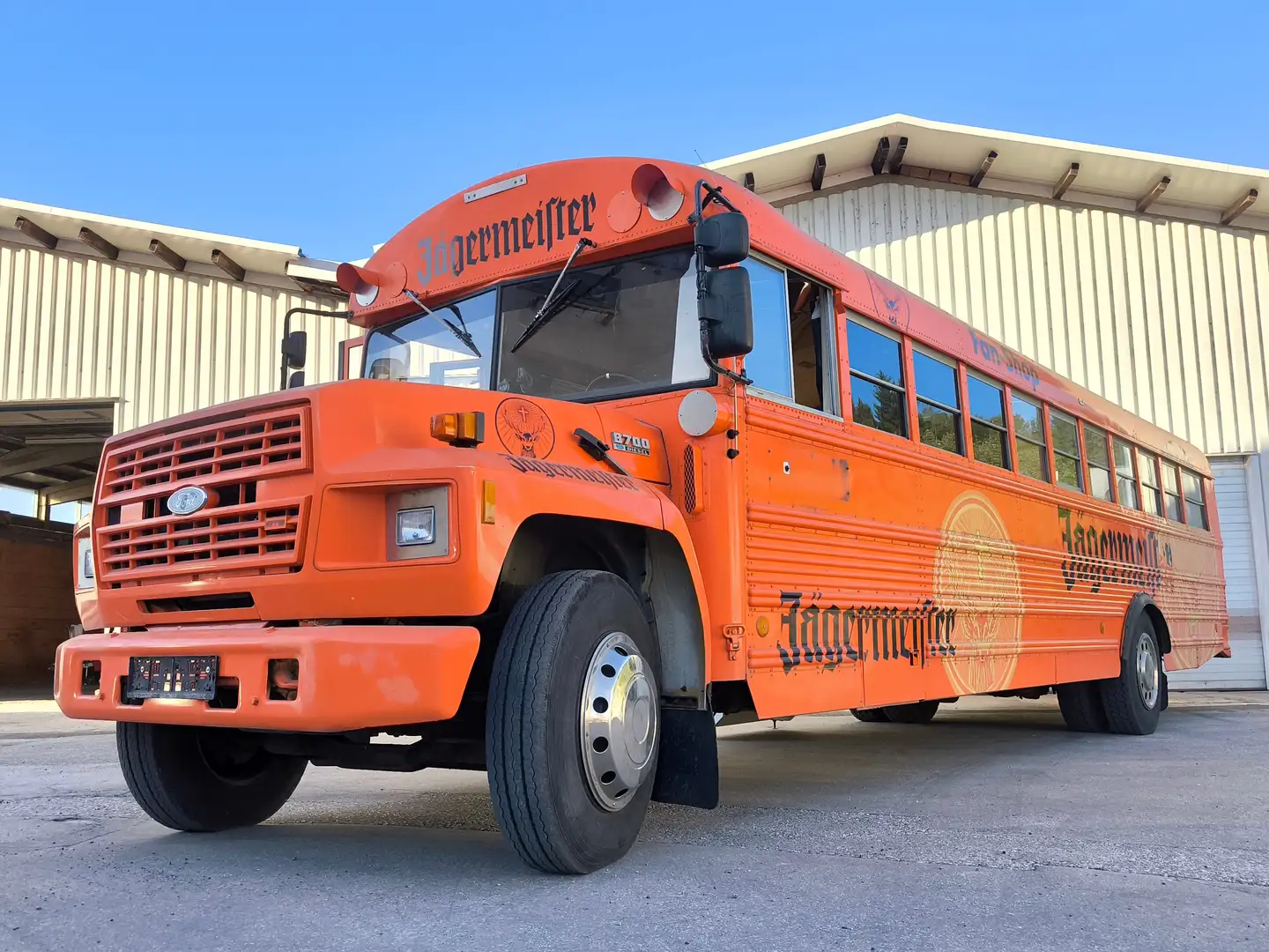 Ford Thomas B700 - Schulbus, Promotionbus, Campingbus Orange - 1