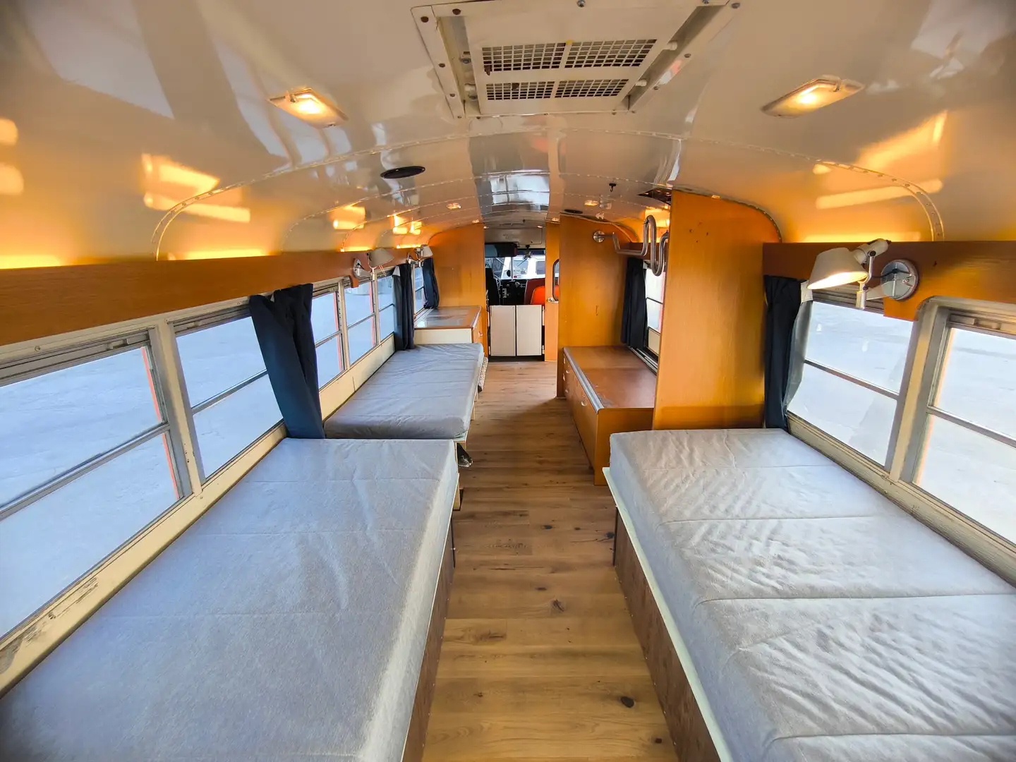 Ford Thomas B700 - Schulbus, Promotionbus, Campingbus Orange - 2