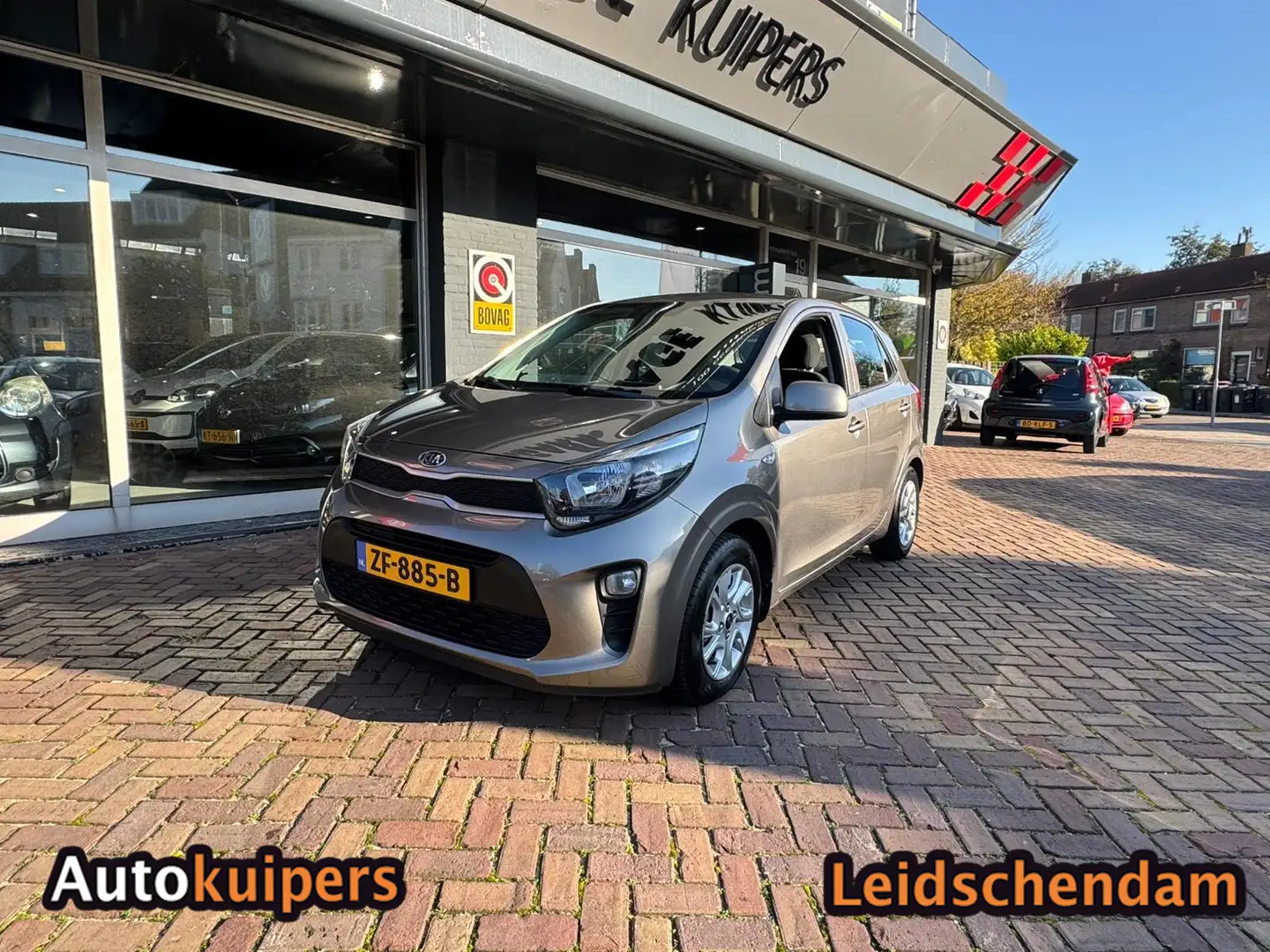 Kia Picanto 1.0 CVVT EconomyPlusLine Gris - 2
