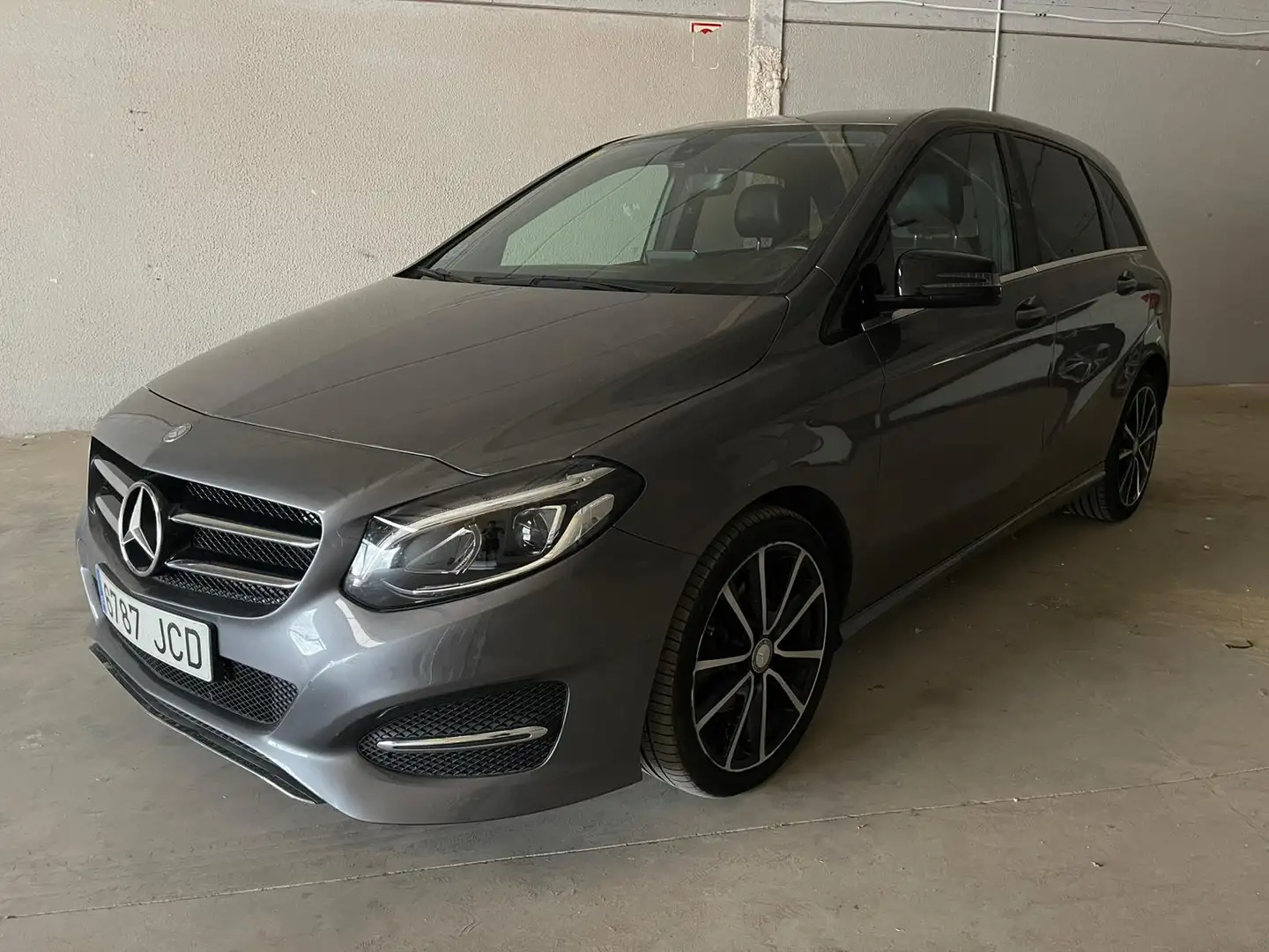 Mercedes-Benz B 200 CDI - 1