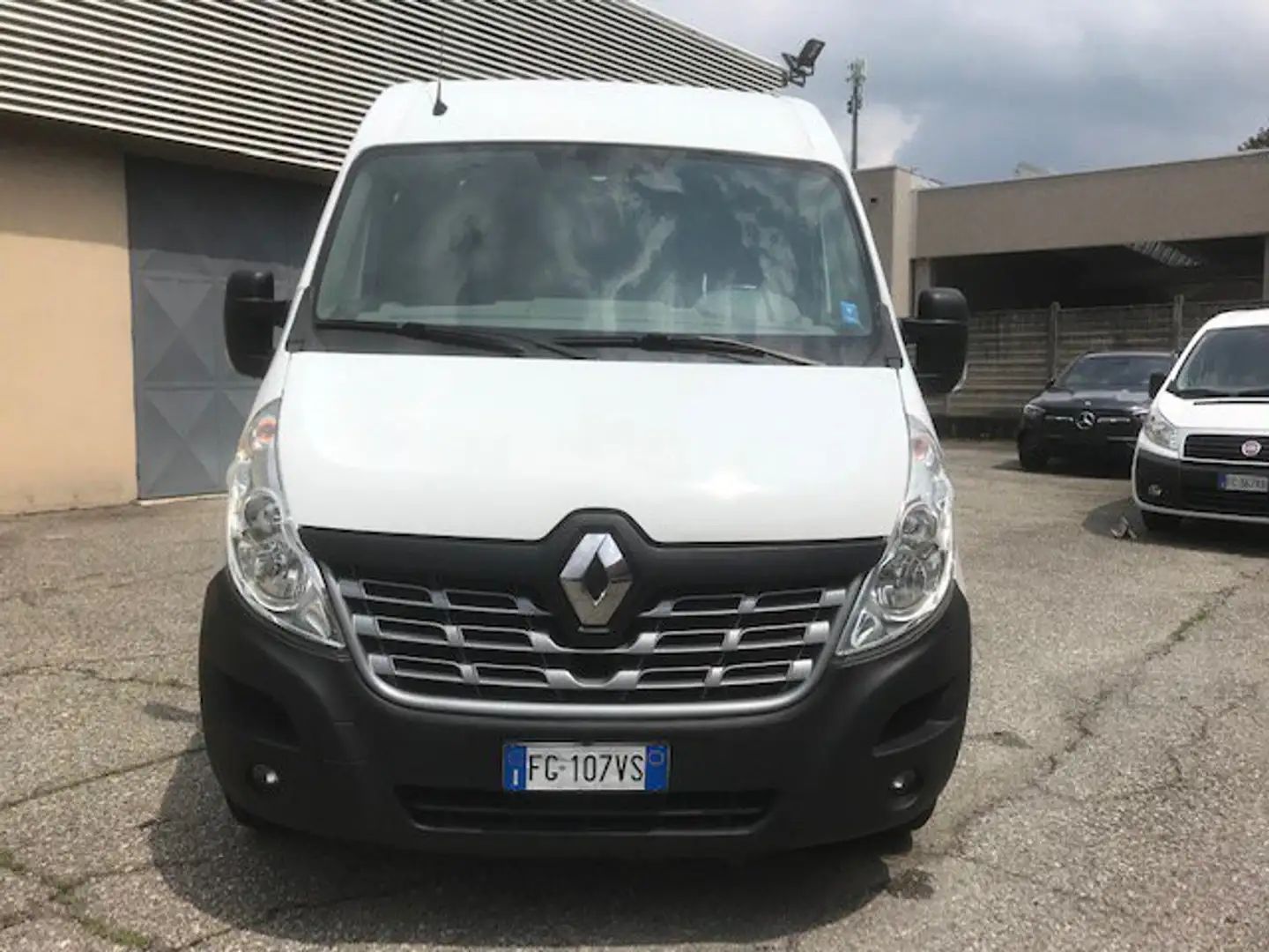 Renault Master Master T35 2.3 dCi/135 PL-TA Furgone Twin Wit - 2
