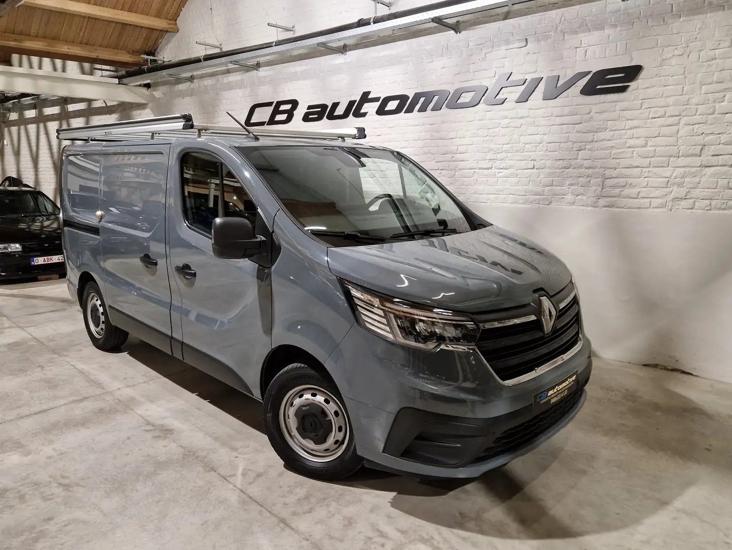 Renault Trafic met dakrek Grijs - 1