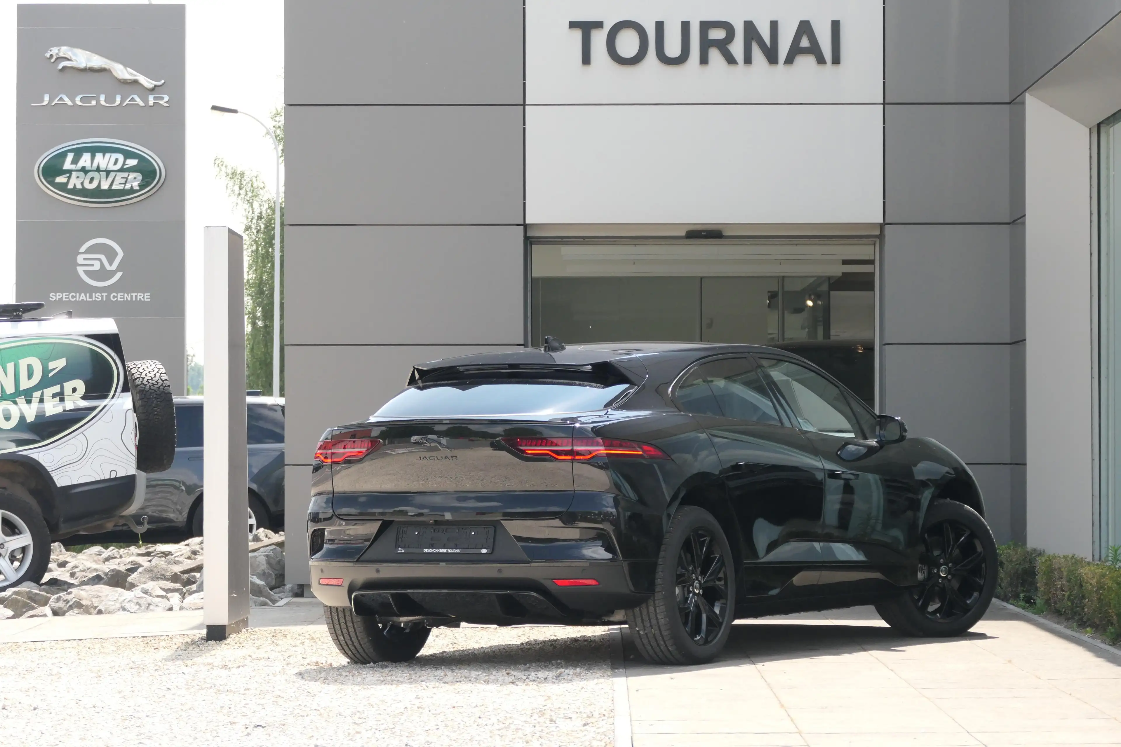 Jaguar I-Pace EV400 R-Dynamic SE | PANO | AIR SUSP | ACC — photo 2
