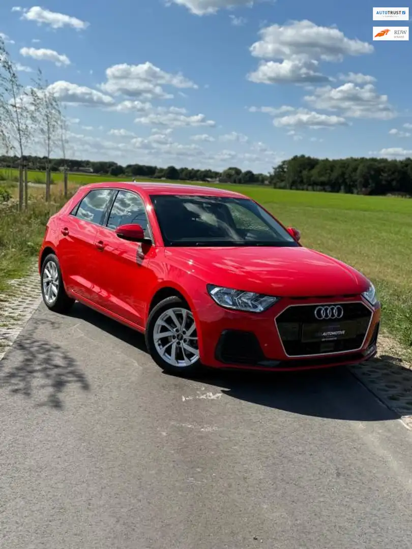 Audi A1 Sportback 30 TFSI Rood - 1