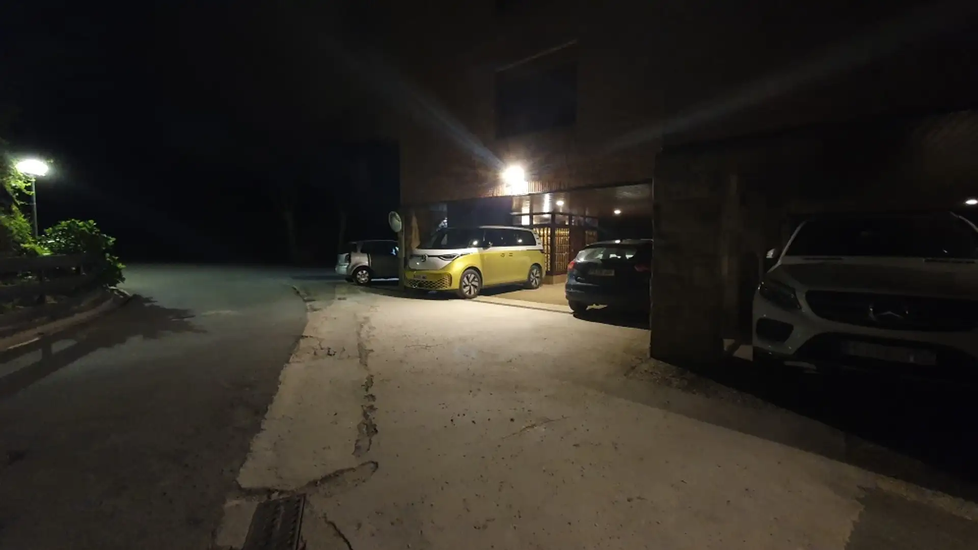 Volkswagen Golf 1.4 TSI GTE 180kW Blauw - 2