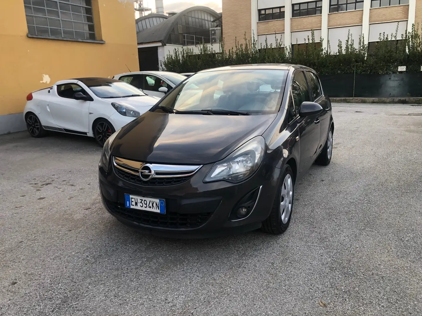 Opel Corsa 5p 1.2 Edition (elective) Gpl-tech 85cv Grijs - 2