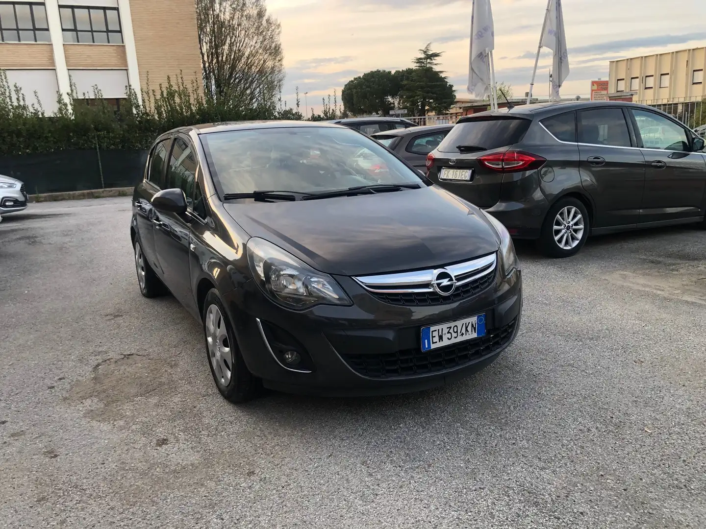 Opel Corsa 5p 1.2 Edition (elective) Gpl-tech 85cv Grijs - 1