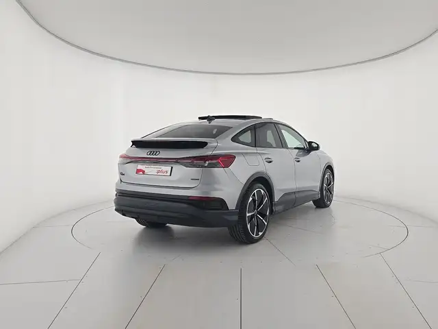 Audi Q4 E-Tron view 5