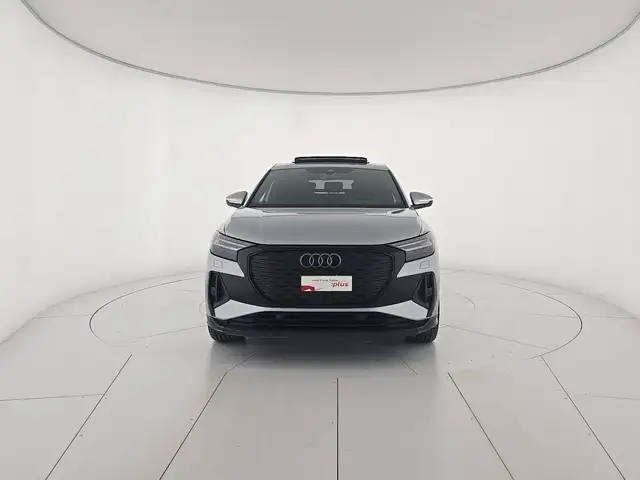 Audi Q4 E-Tron view 7