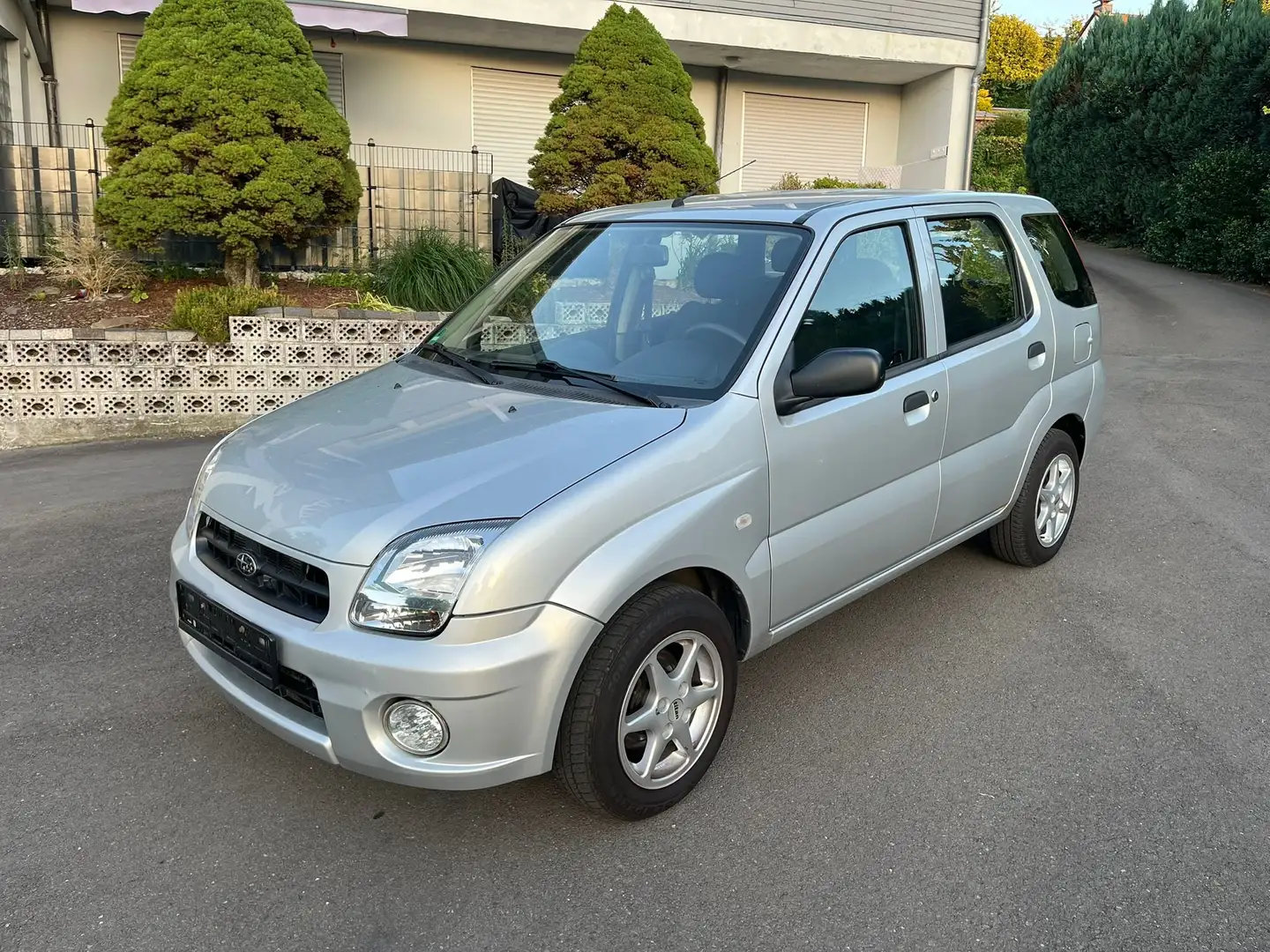 Subaru Justy 1.3 *ALLRAD* *4X4* *TÜV:NEU* Grigio - 1