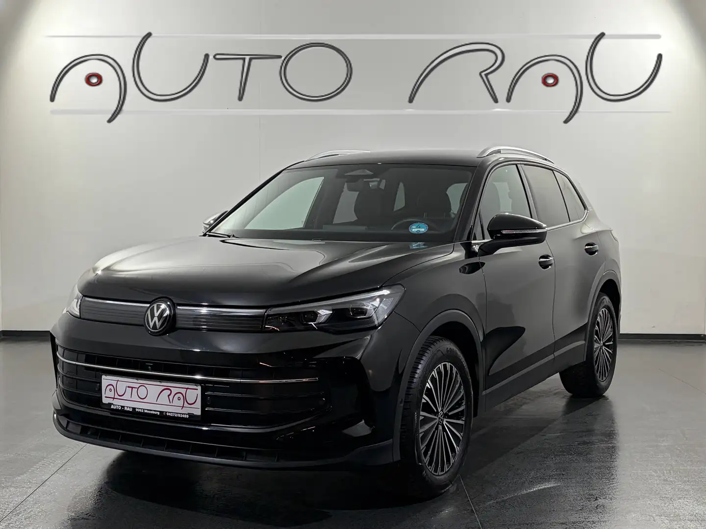Volkswagen Tiguan 2.0 TDI SCR Goal DSG *AHK*LED-IQ*ACC*NAVI* Schwarz - 1
