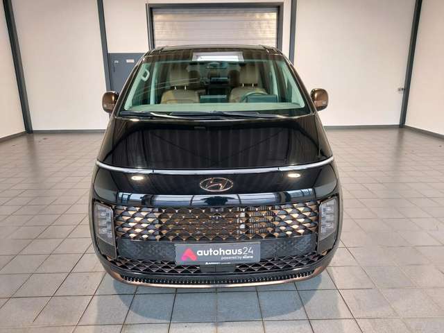 Hyundai STARIA 2.2 CRDi  Signature 4WD (7-Sitzer)
