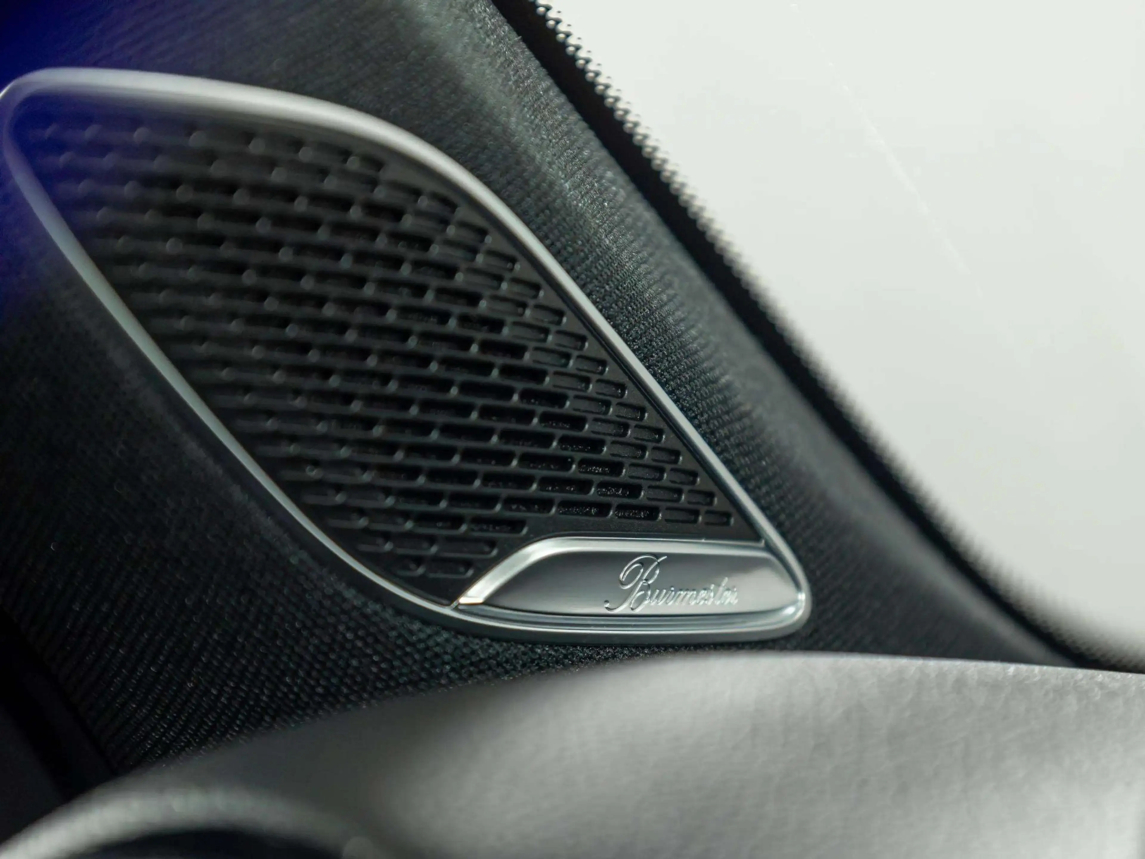 Mercedes-Benz A 250 Hatchback e Premium Plus | Trekhaak — photo 15
