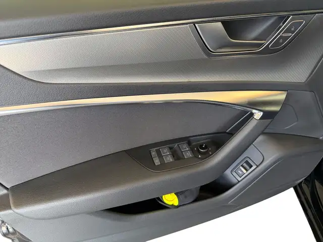 Audi A6 view 15