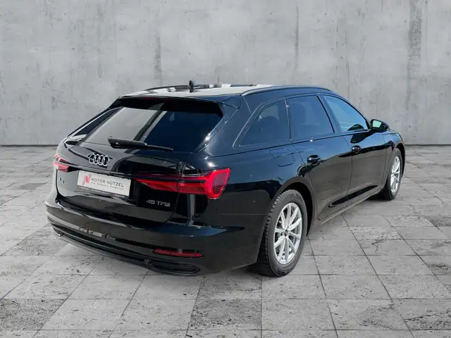 Audi A6 view 6