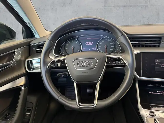 Audi A6 view 10