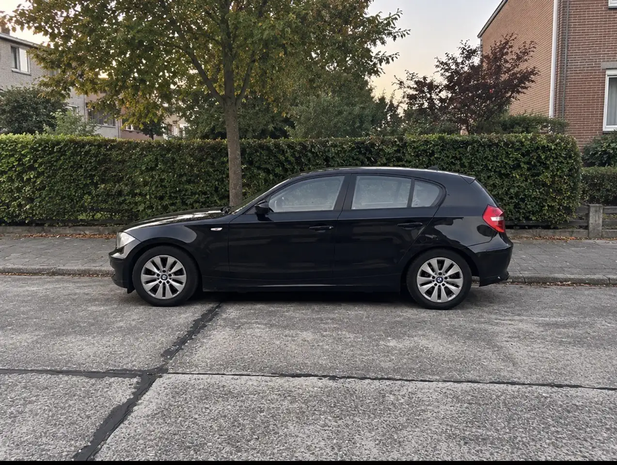 BMW 118