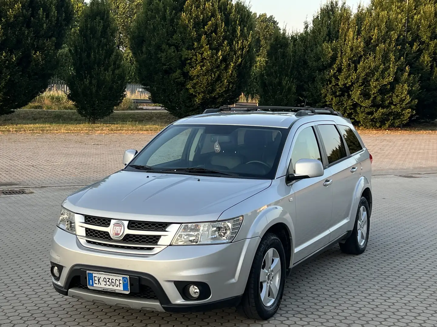 Fiat Freemont 2.0 mjt 16v Urban 140cv - 1