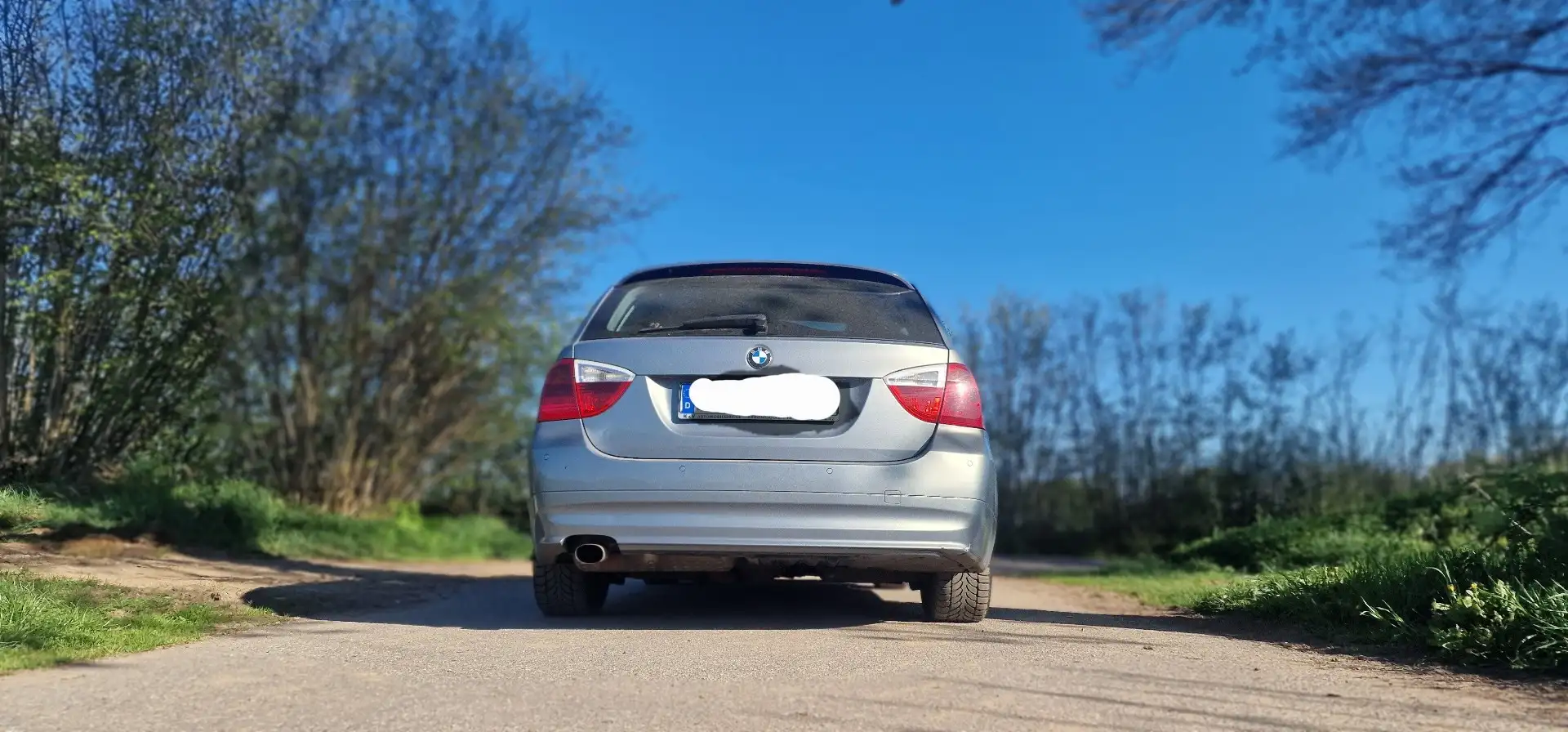 BMW 320 320i Touring Aut. - 1