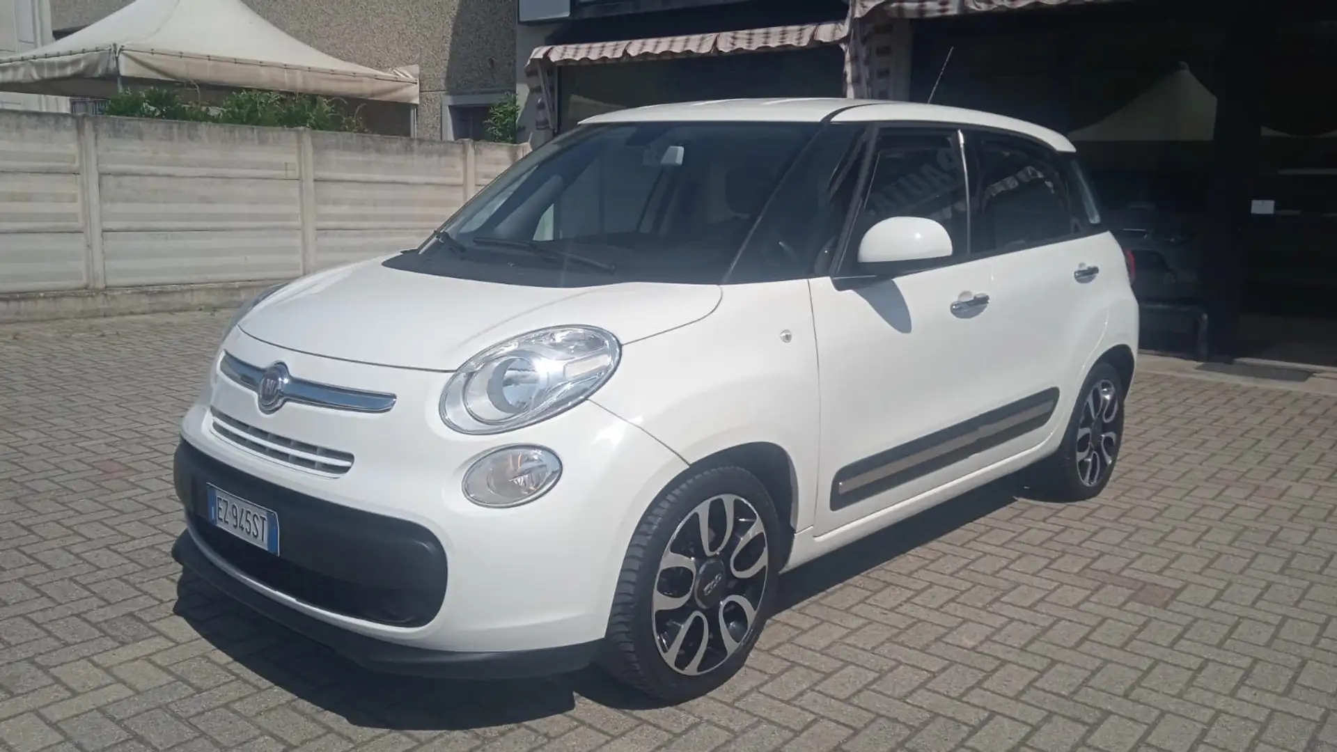 Fiat 500L 500L 1.4 Lounge 95cv euro 6 Weiß - 1