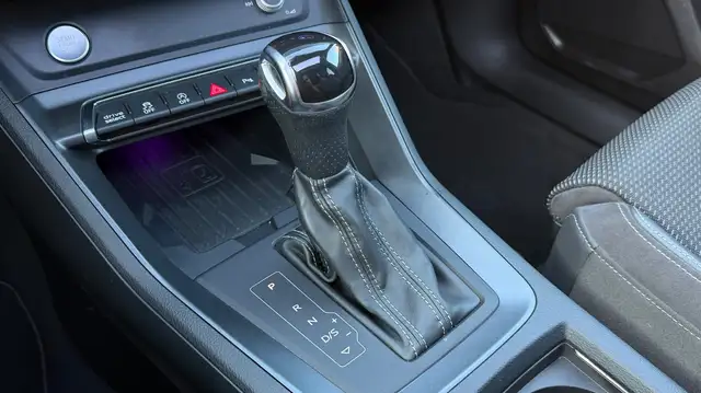 Audi Q3 view 27