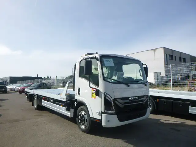 Isuzu 5.2