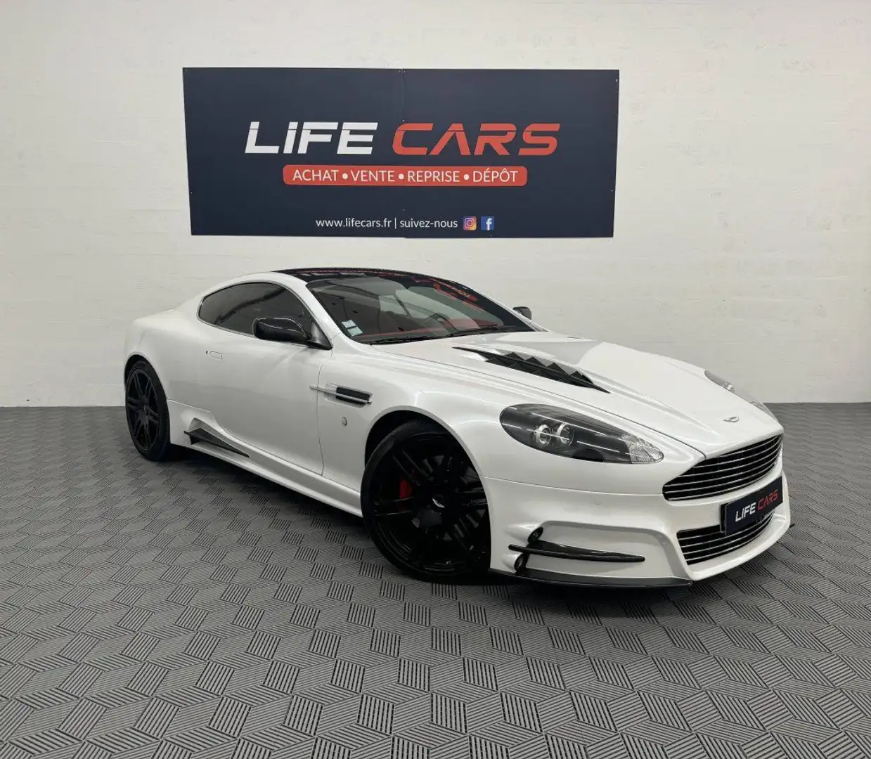 Aston Martin DB9 Coupe V12 5.9L MANSORY 457ch 2008 2 ème main entre Bílá - 2