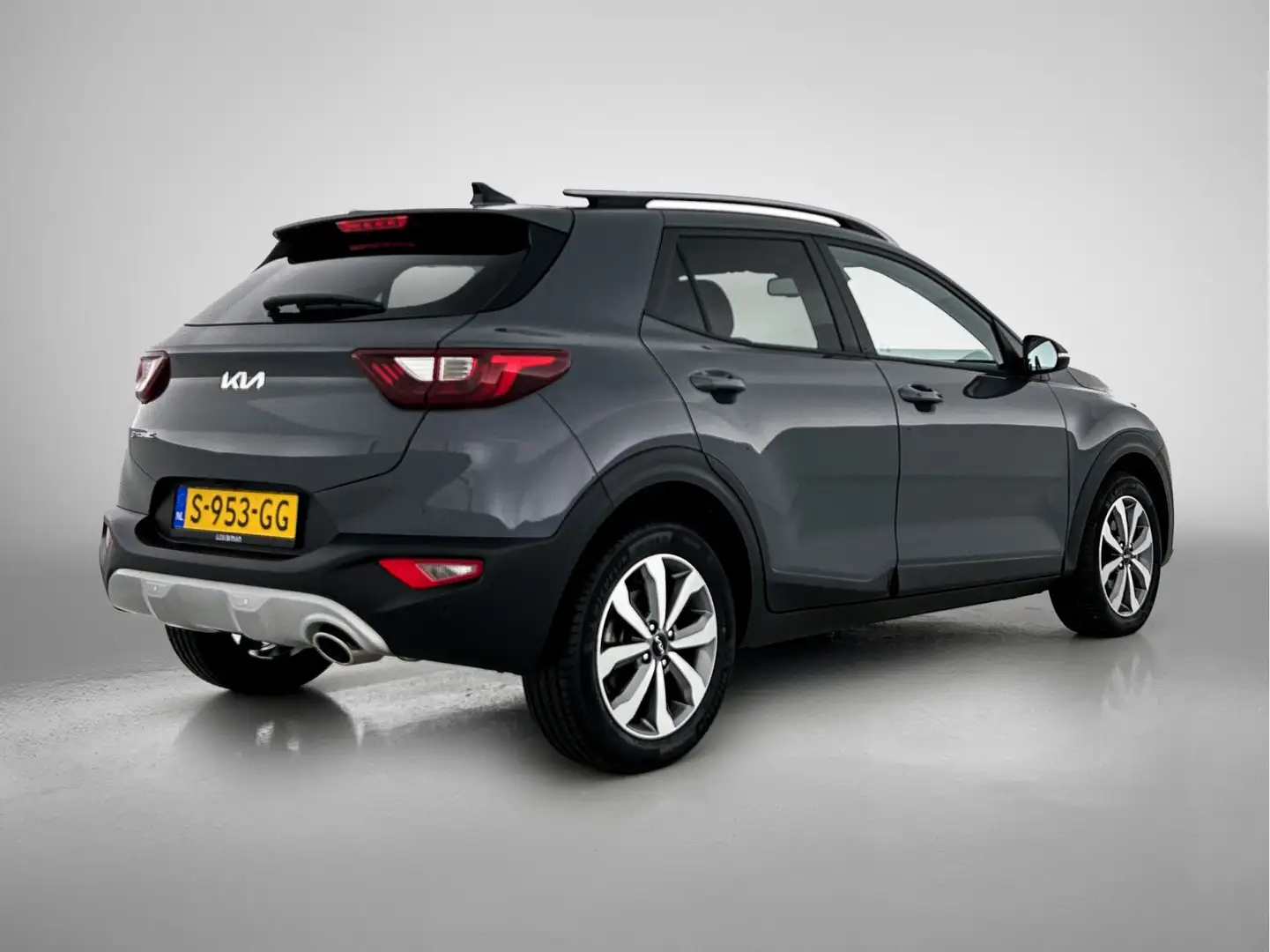 Kia Stonic 1.0 T-GDi MHEV DynamicPlusLine | Lichtmetalen velg Gris - 2