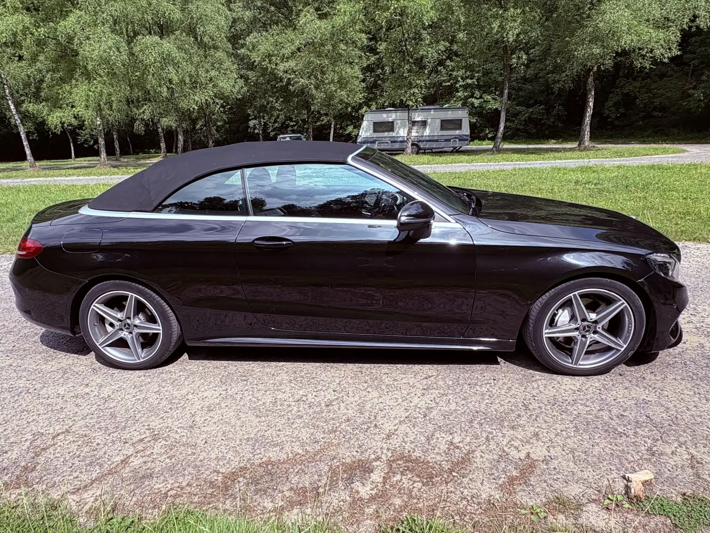 Mercedes-Benz C 220 d Cabrio 9G-TRONIC AMG Line - 1