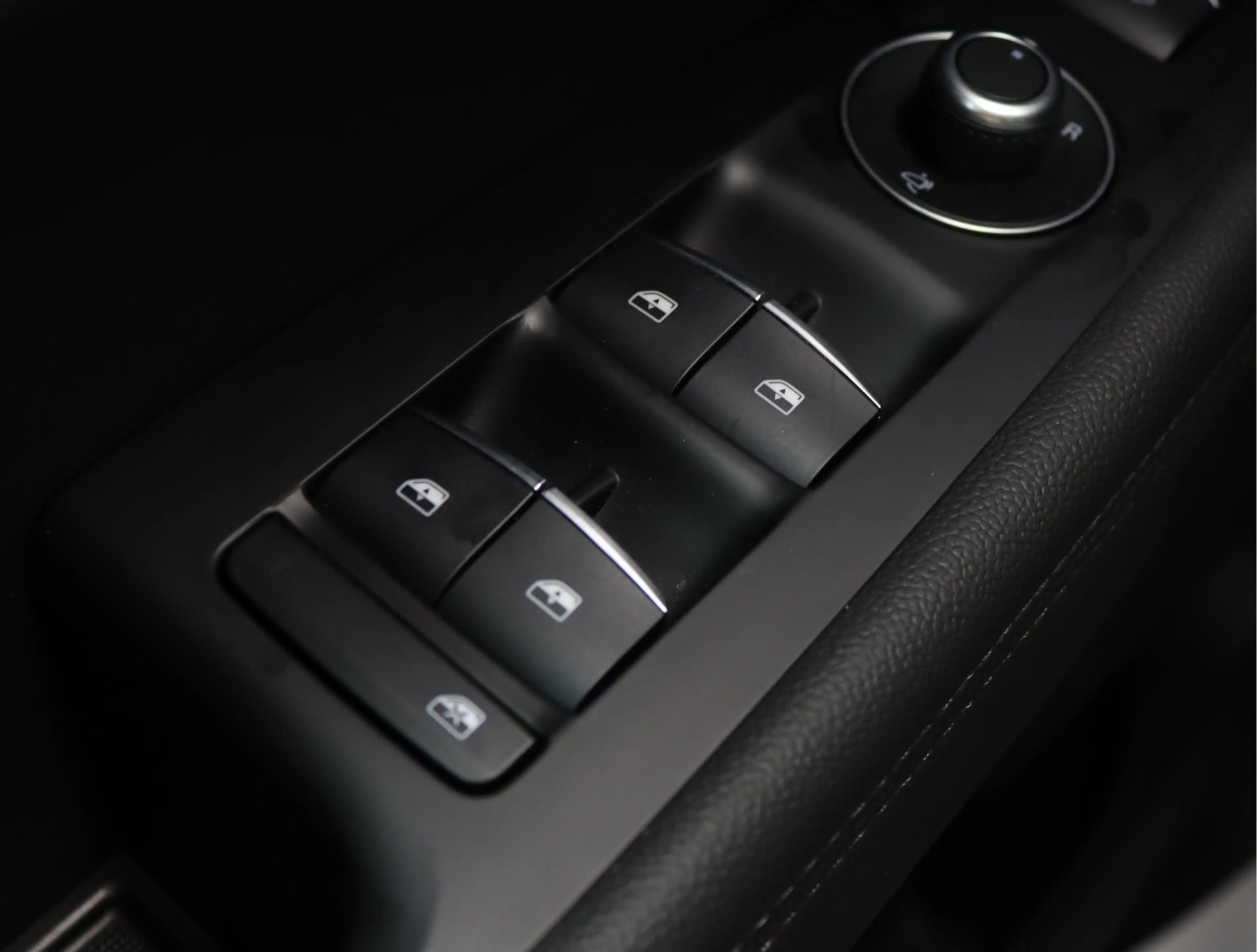 Alfa Romeo Stelvio 2.0 T AWD Veloce | Leder | H/K | ACC | 21'' — photo 36