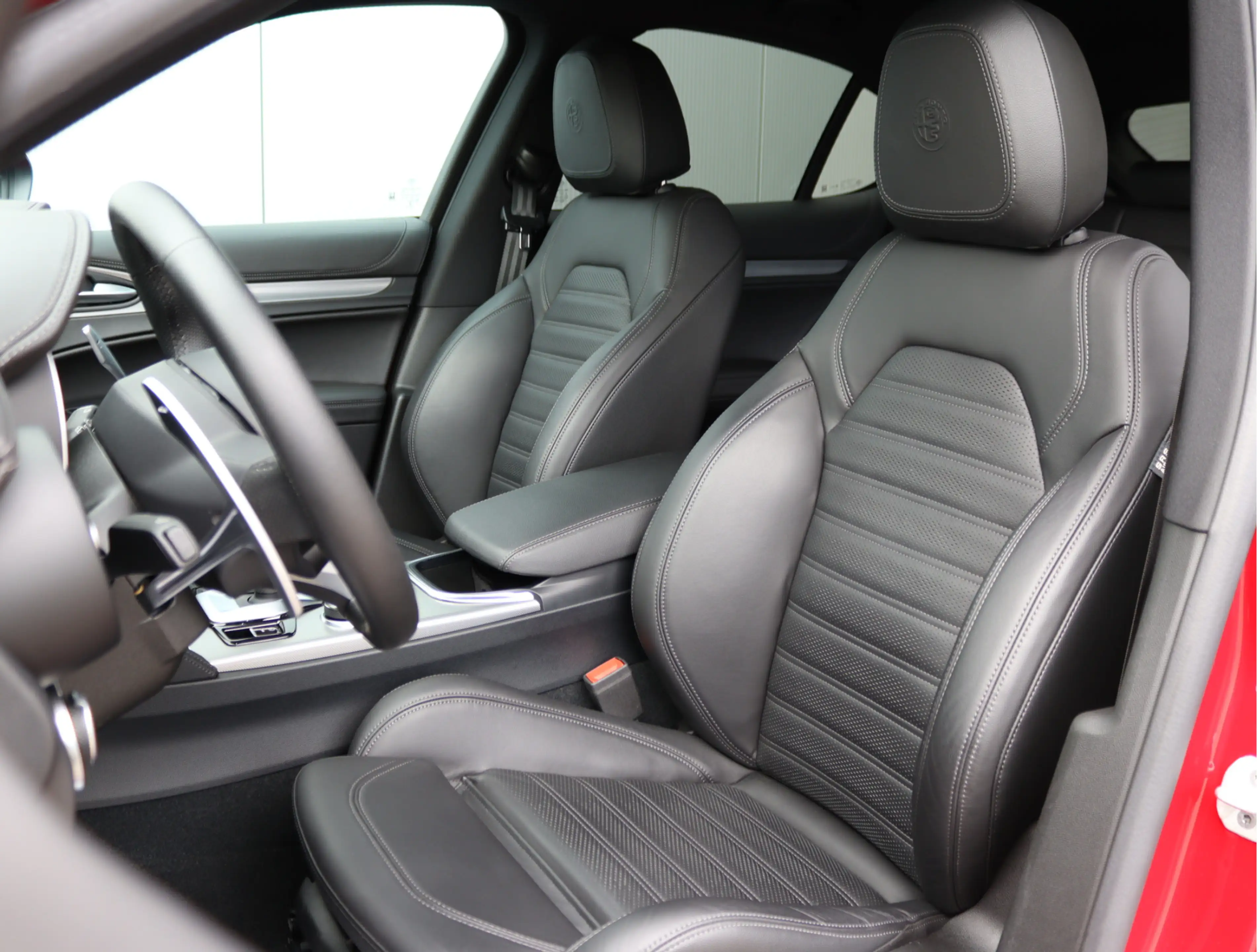 Alfa Romeo Stelvio 2.0 T AWD Veloce | Leder | H/K | ACC | 21'' — photo 4
