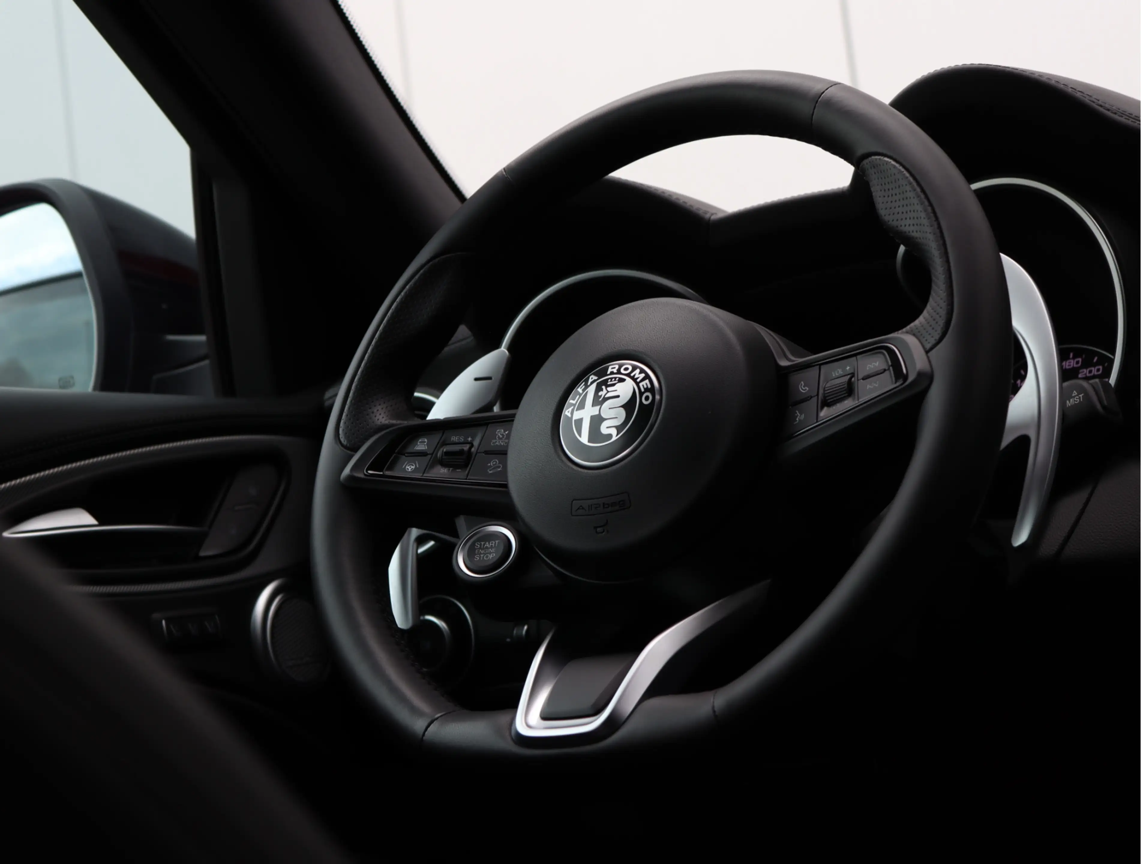 Alfa Romeo Stelvio 2.0 T AWD Veloce | Leder | H/K | ACC | 21'' — photo 26